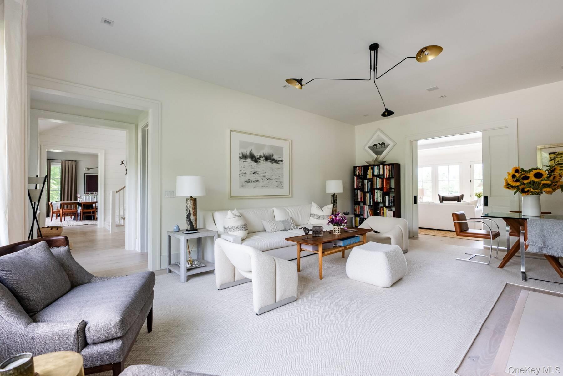 571 Pauls Lane, Bridgehampton, NY 11932