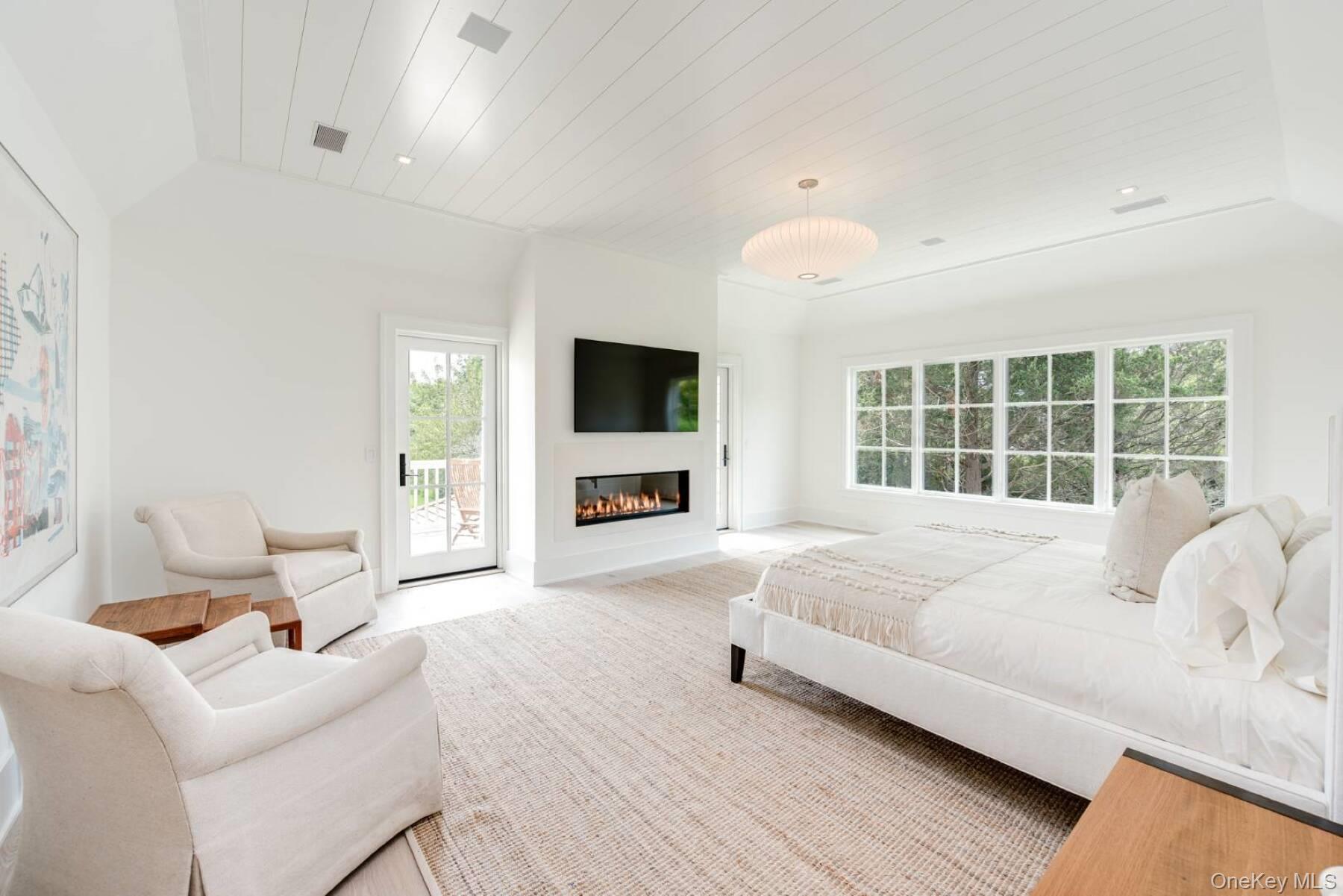 571 Pauls Lane, Bridgehampton, NY 11932