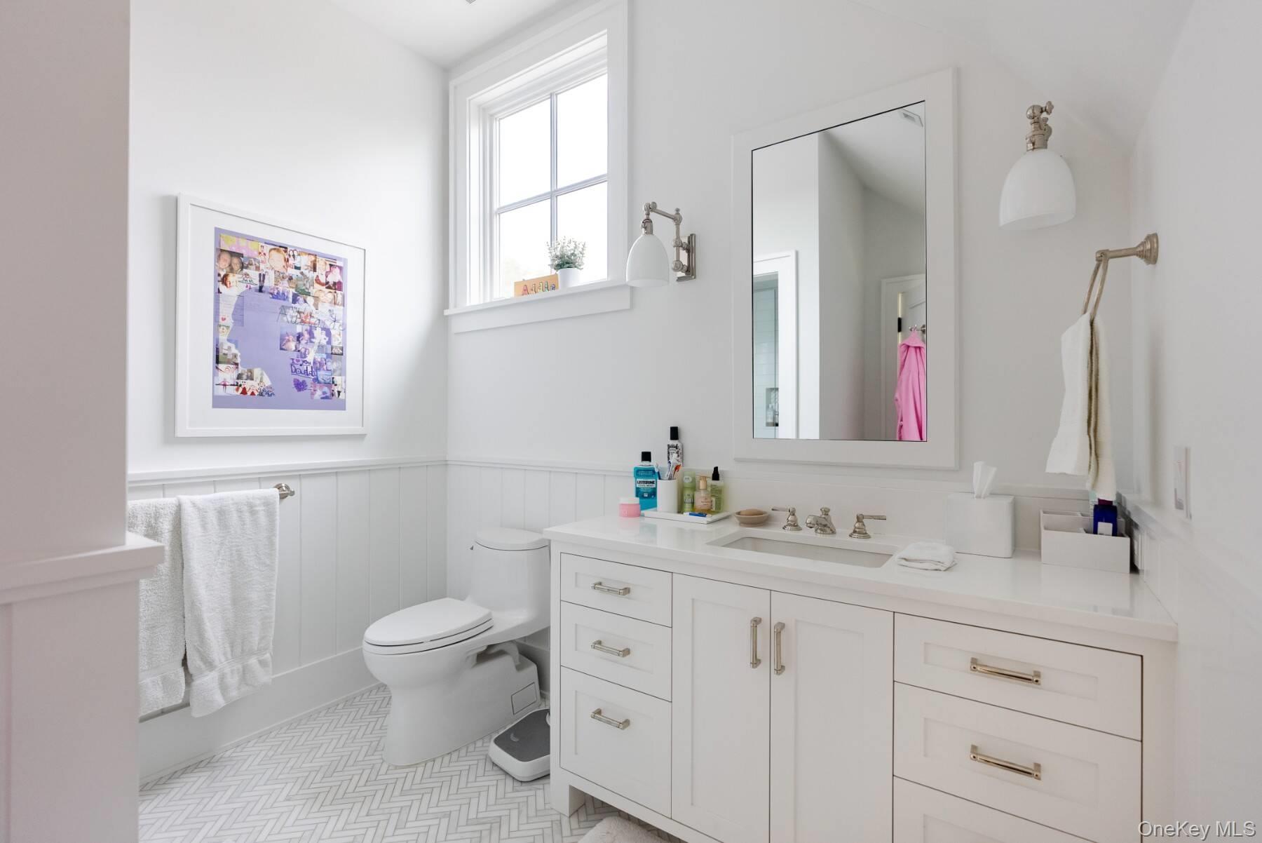 571 Pauls Lane, Bridgehampton, NY 11932