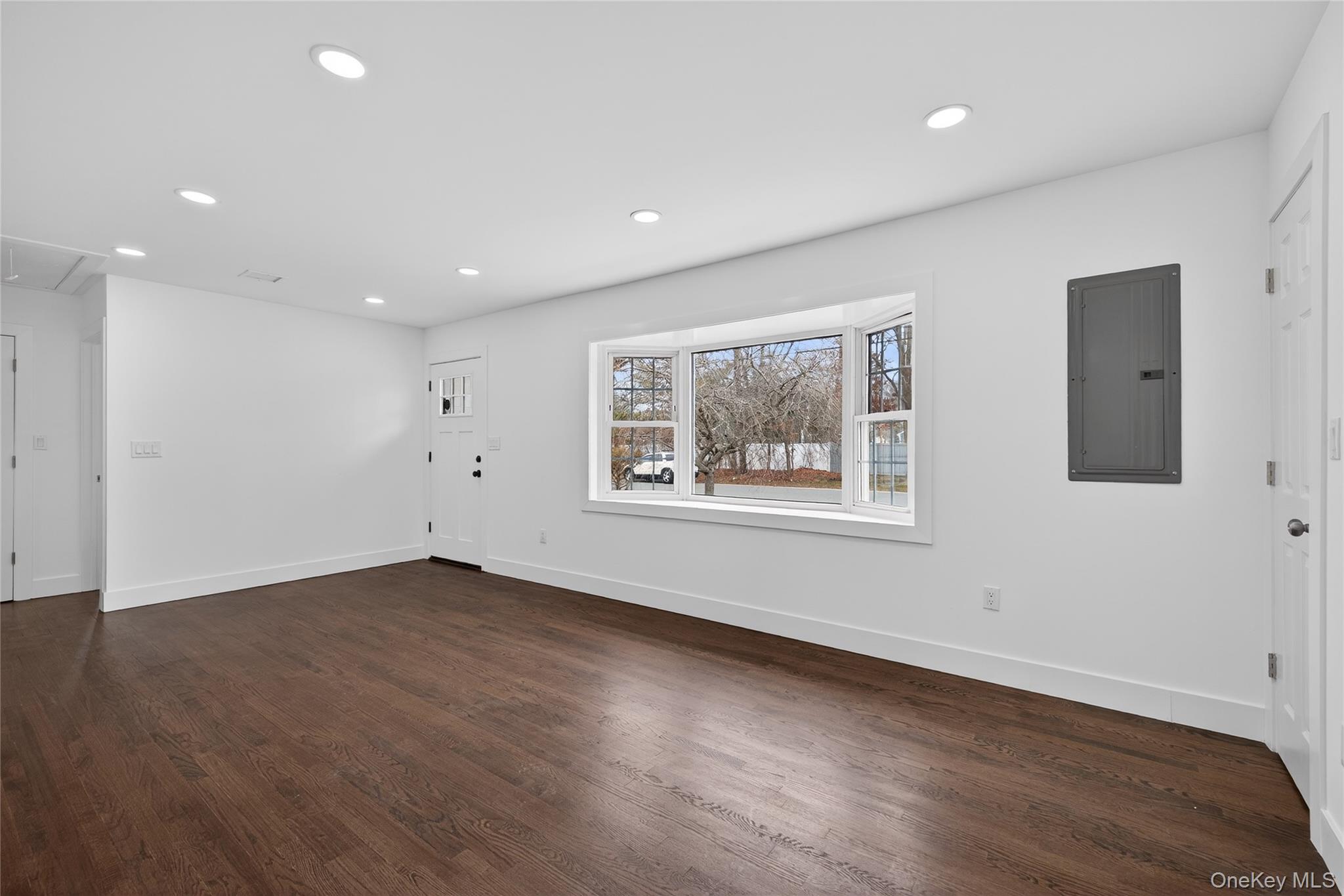 34 Propose Road, Shirley, NY 11967