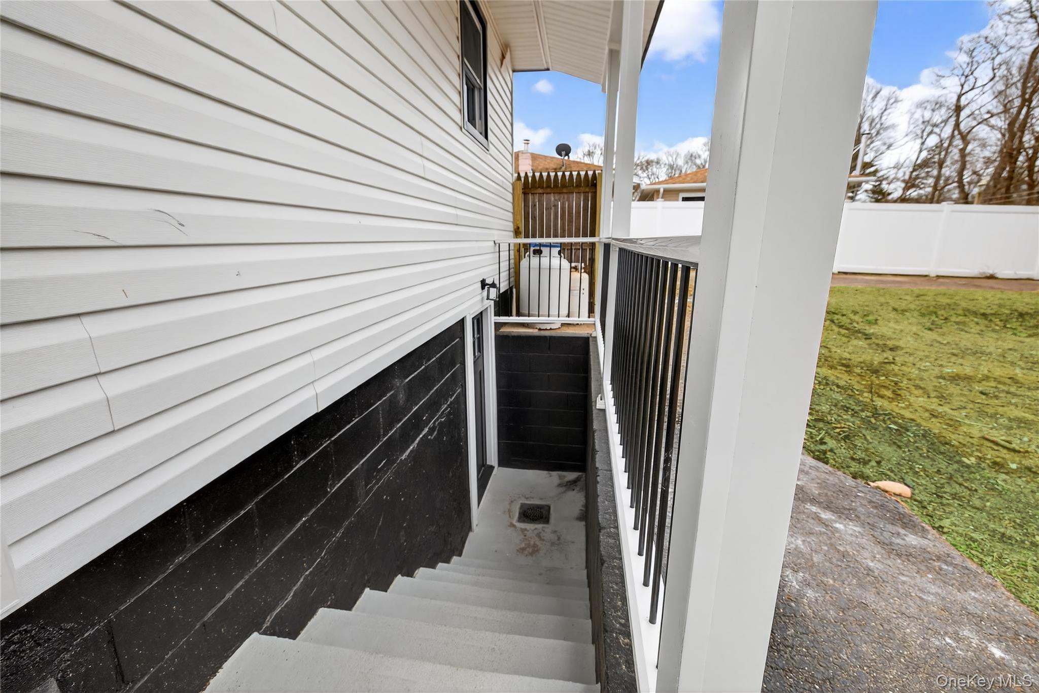 34 Propose Road, Shirley, NY 11967