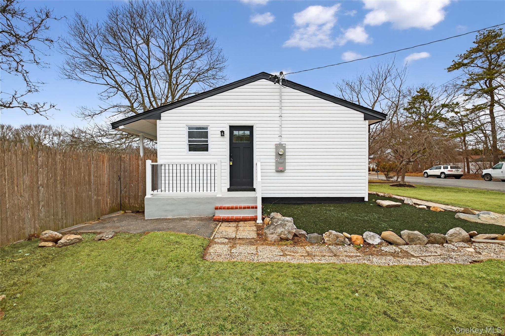 34 Propose Road, Shirley, NY 11967