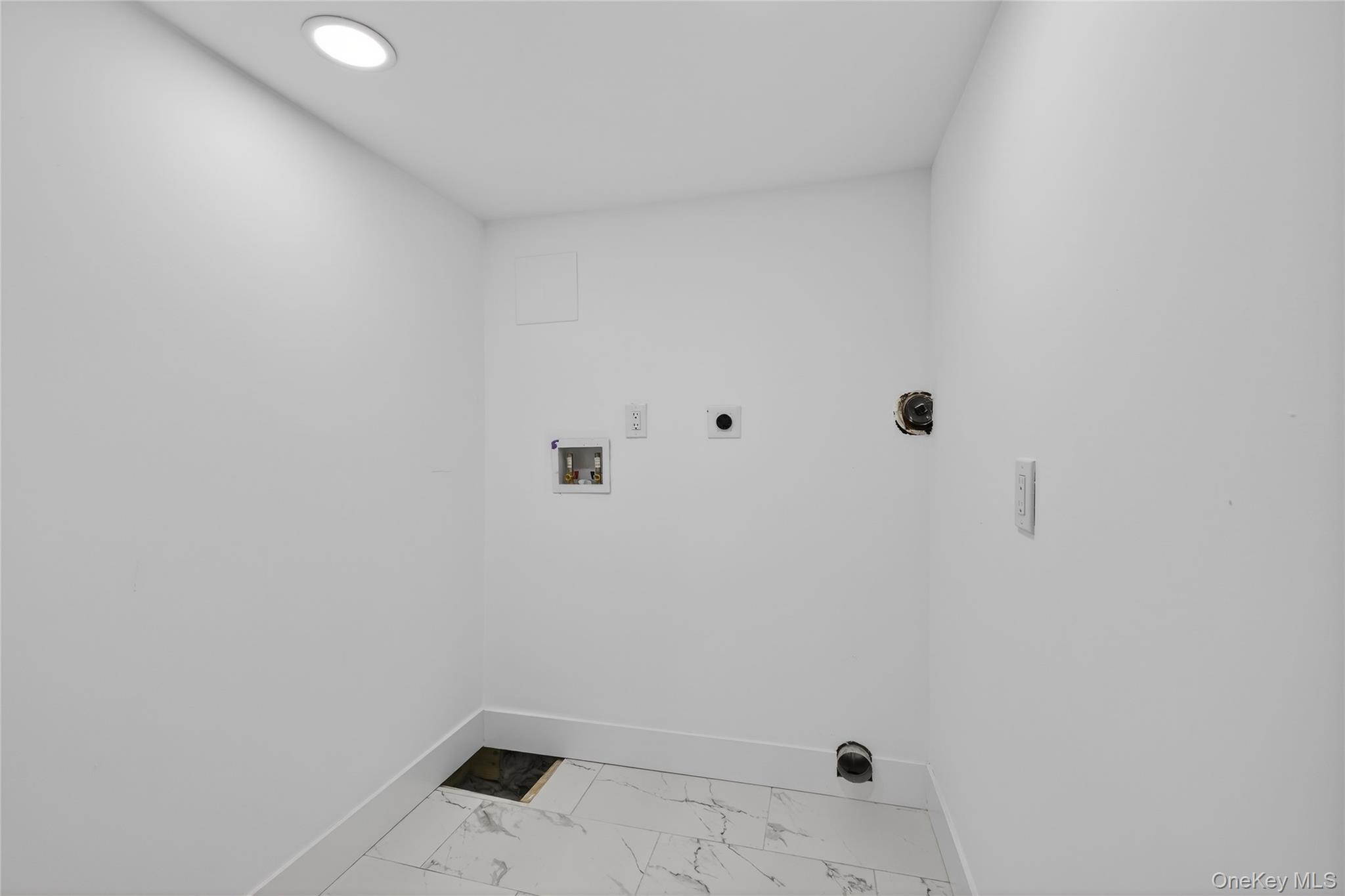 34 Propose Road, Shirley, NY 11967