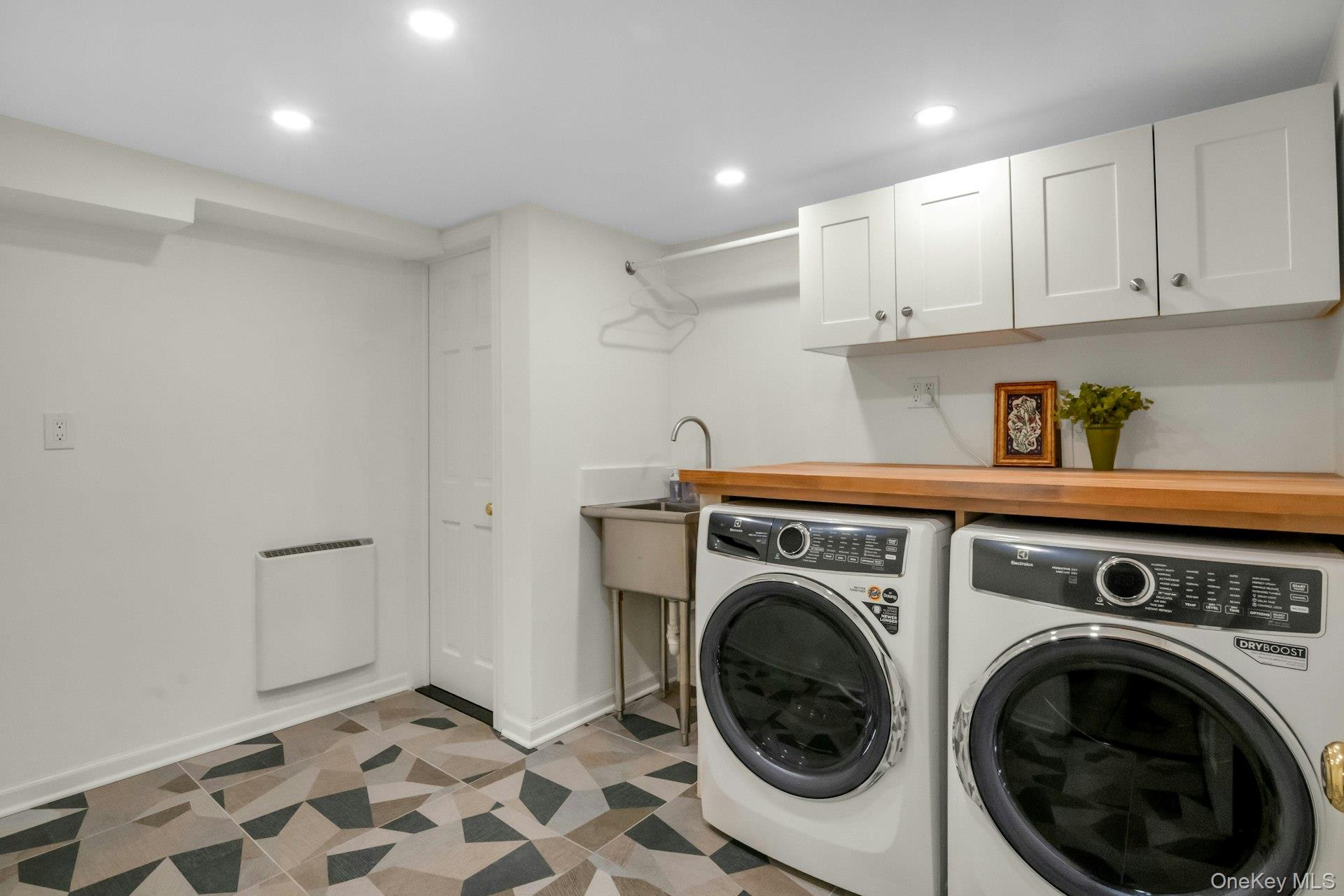 88 Marion Drive, New Rochelle, NY 10804