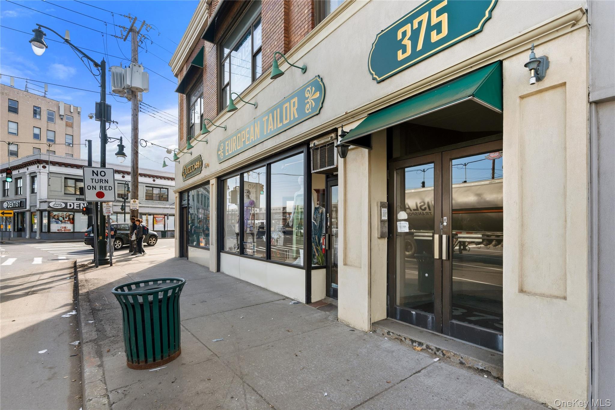 379 Sunrise Highway, Lynbrook, NY 11563