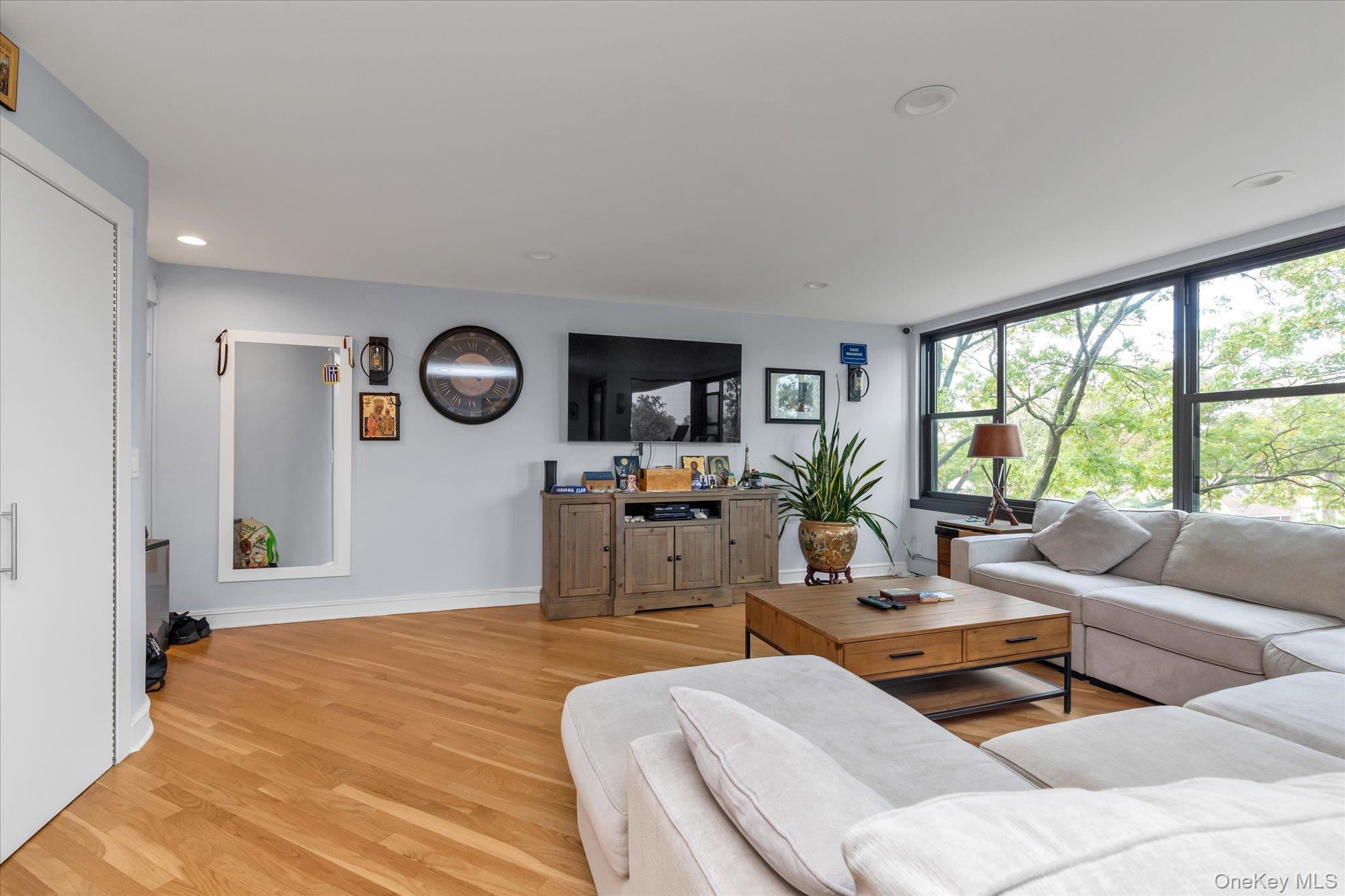 9-05 162 Street # 6D, Beechhurst, NY 11357