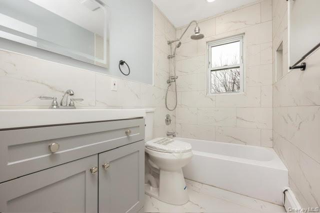 70 E Minerva Road, Lindenhurst, NY 11757