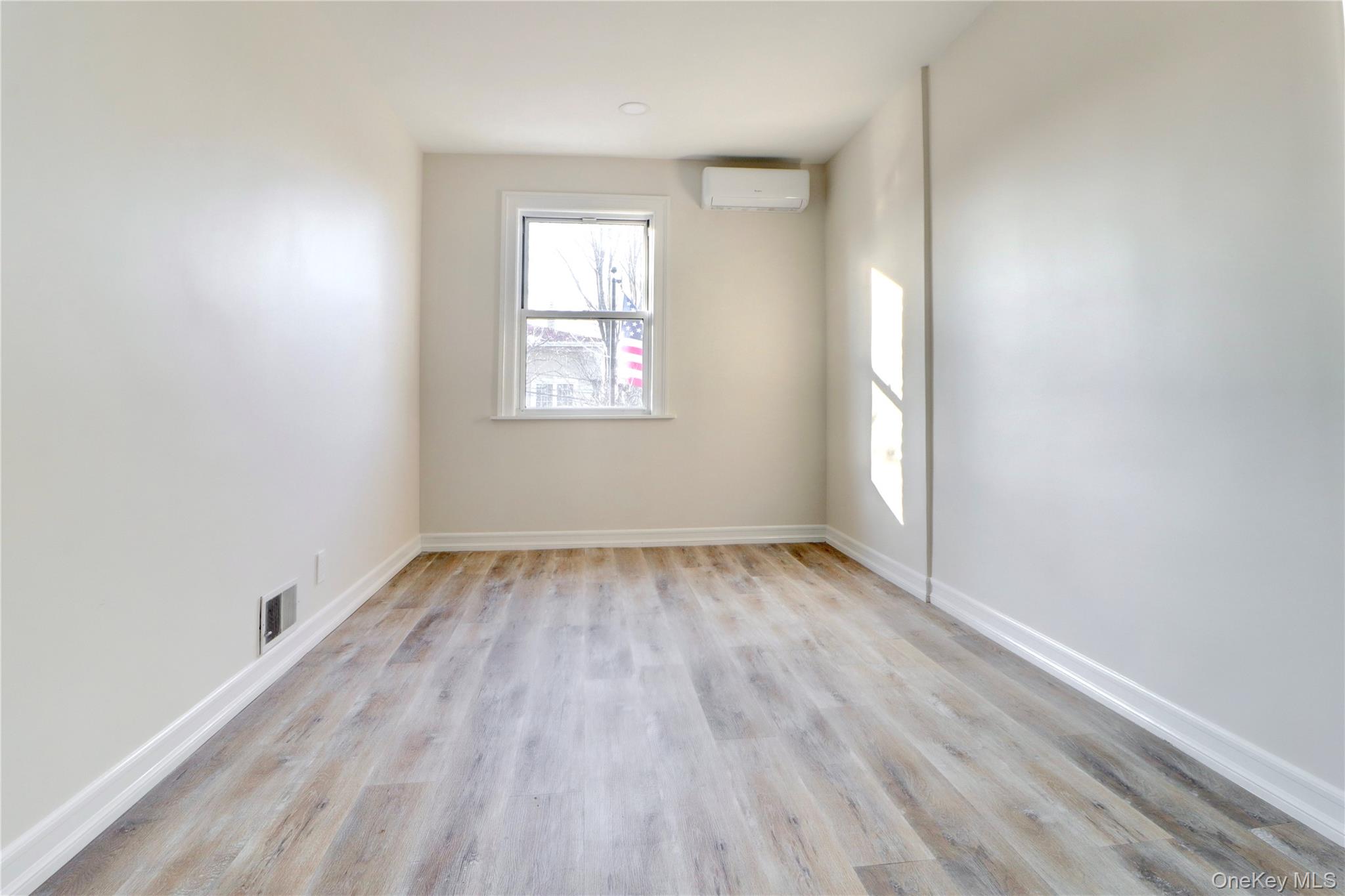 623 159th Street, Whitestone, NY 11357