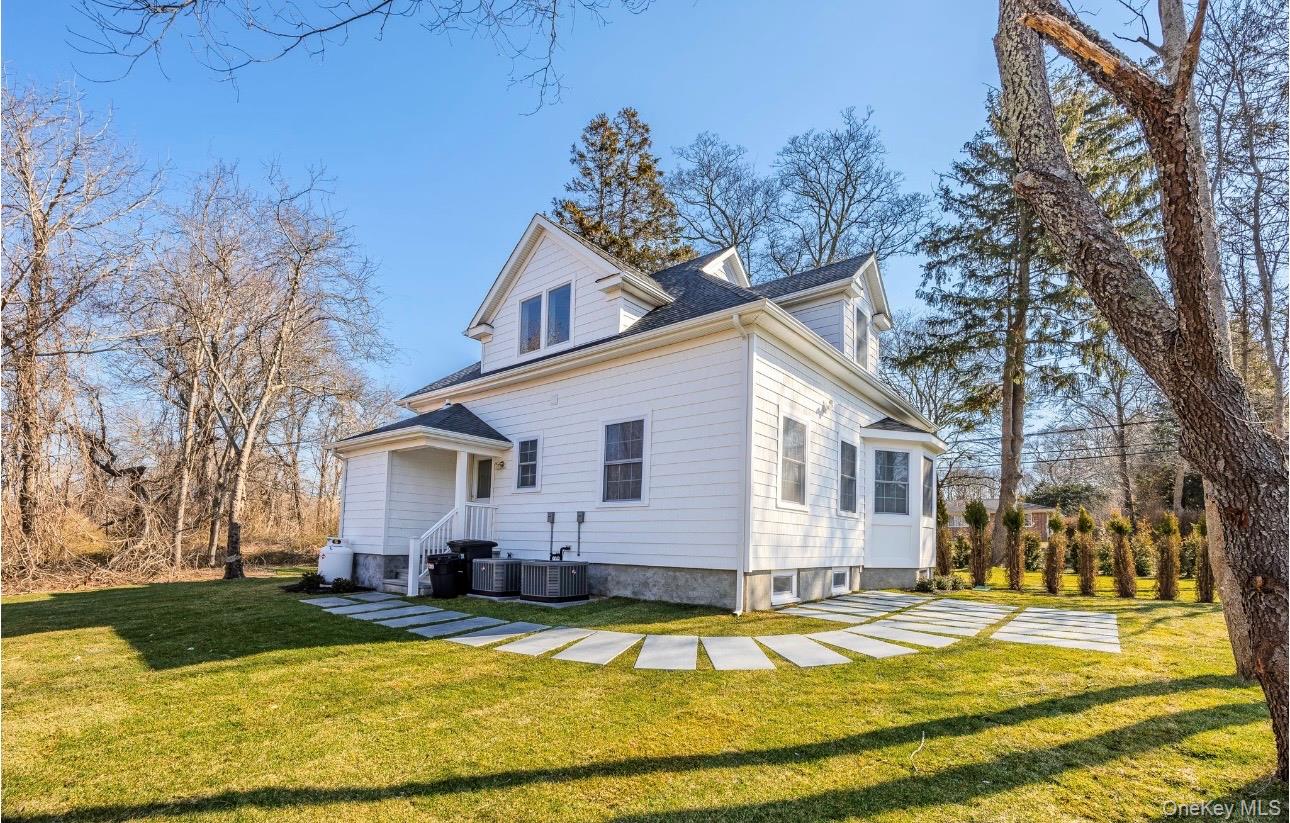 54 Hayground Road, Water Mill, NY 11976