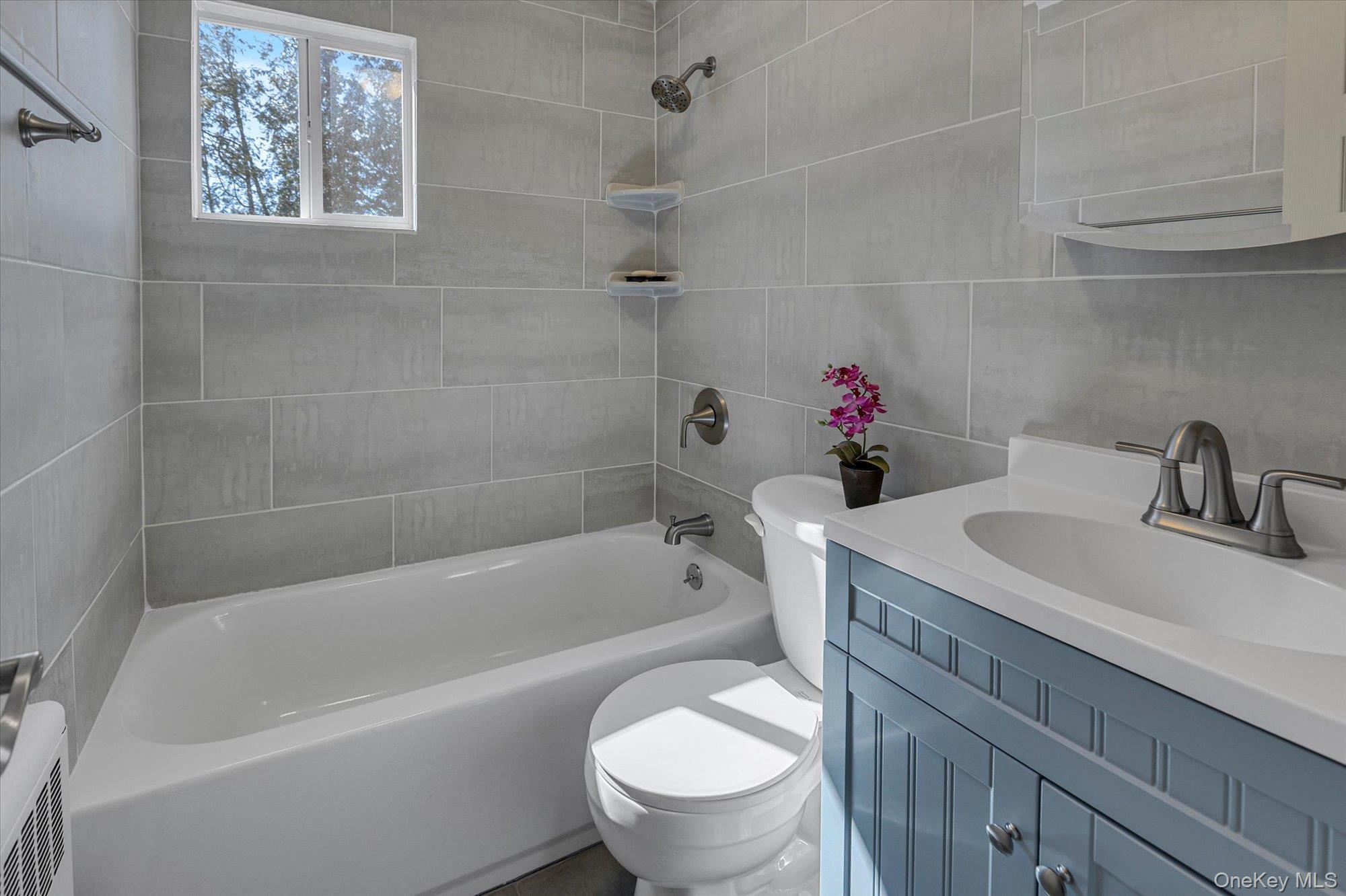 42 E 16th Street, Huntington Station, NY 11746