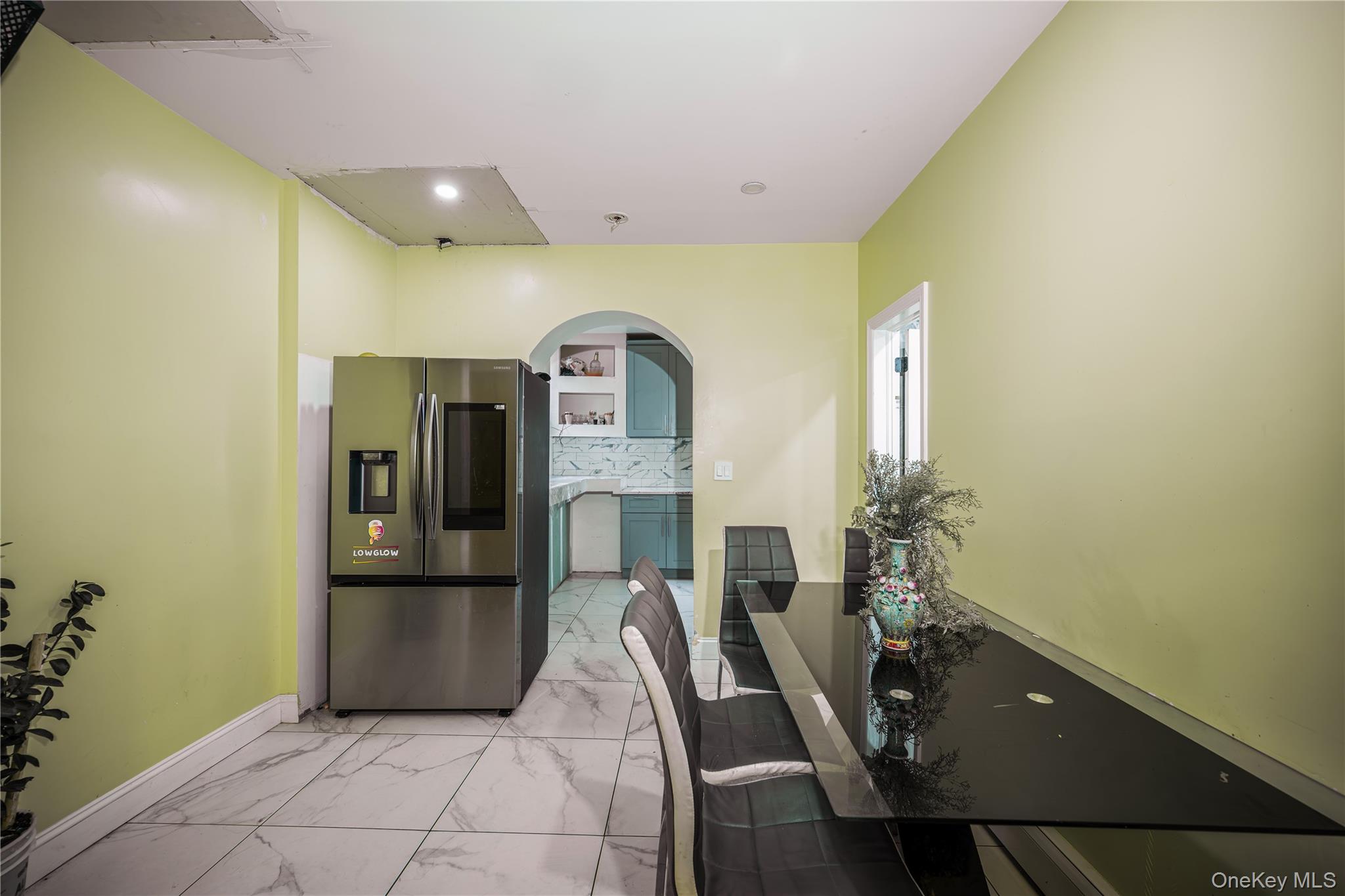 86-02 91 Avenue, Woodhaven, NY 11421