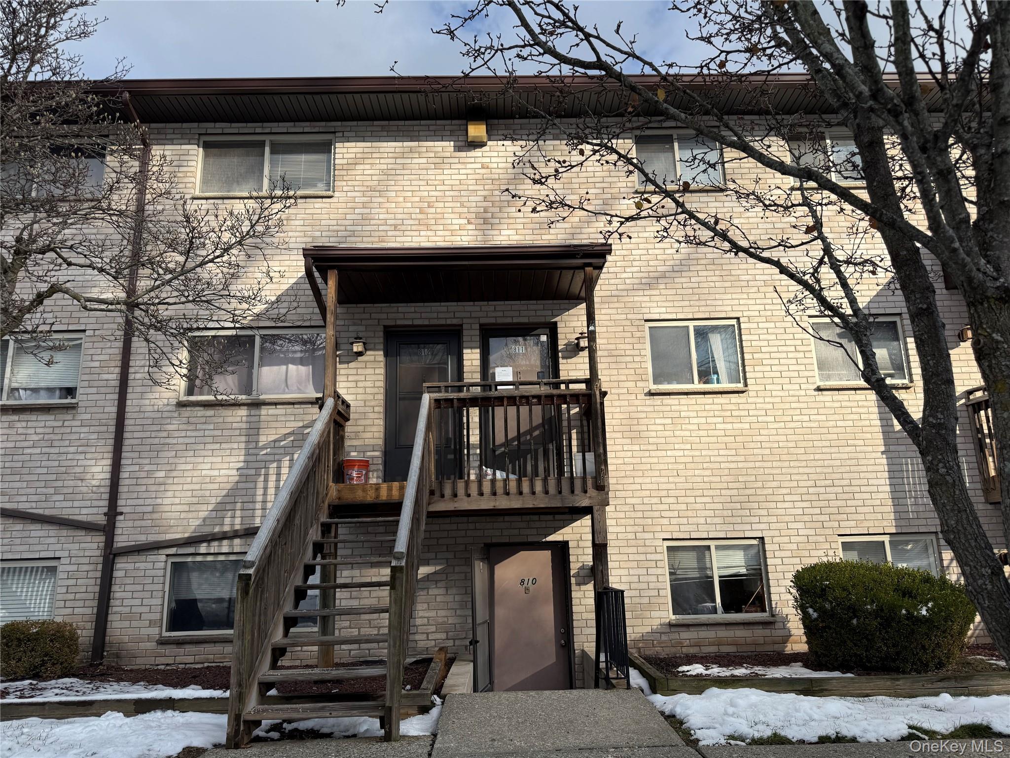 26 Cooper Road # 811, Poughkeepsie, NY 12603