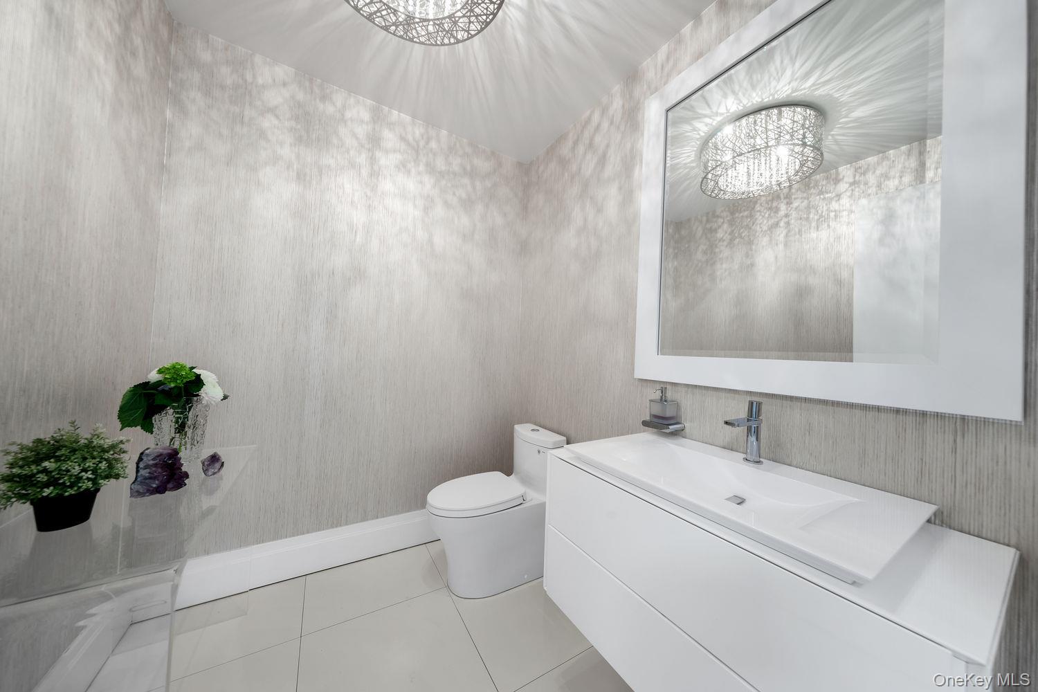 220 RIVERSIDE Boulevard # 4H, New York (Manhattan), NY 10069