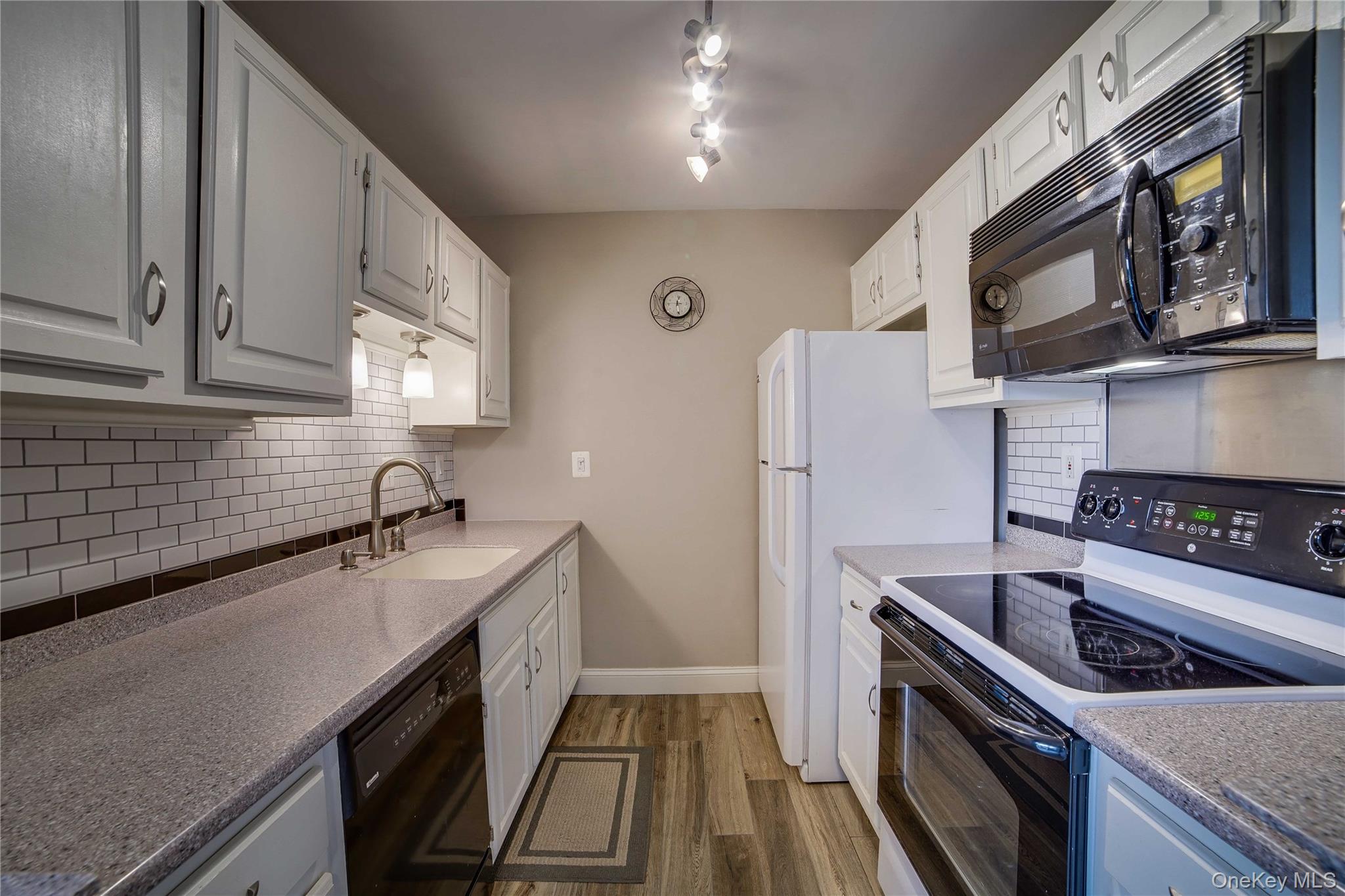 55 N Broadway # 1-1, White Plains, NY 10601