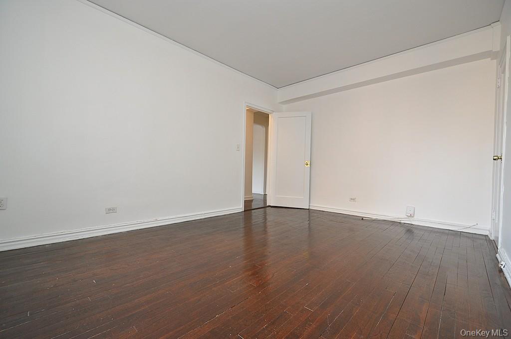 180 Garth Road # 4F, Scarsdale, NY 10583