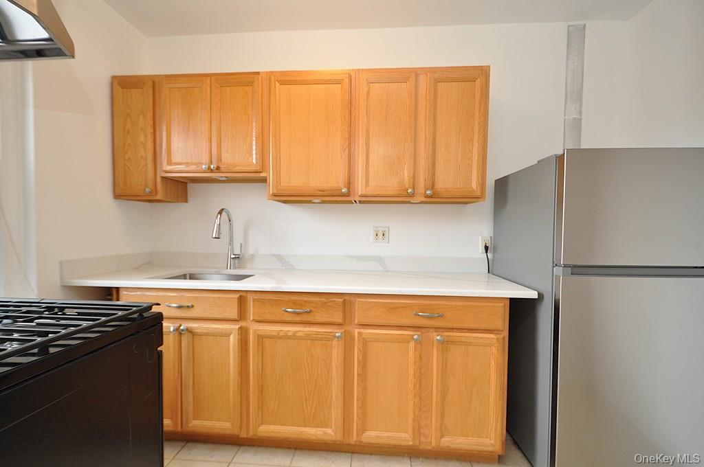 180 Garth Road # 4F, Scarsdale, NY 10583