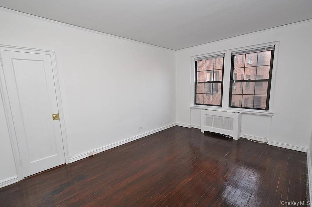 180 Garth Road # 4F, Scarsdale, NY 10583