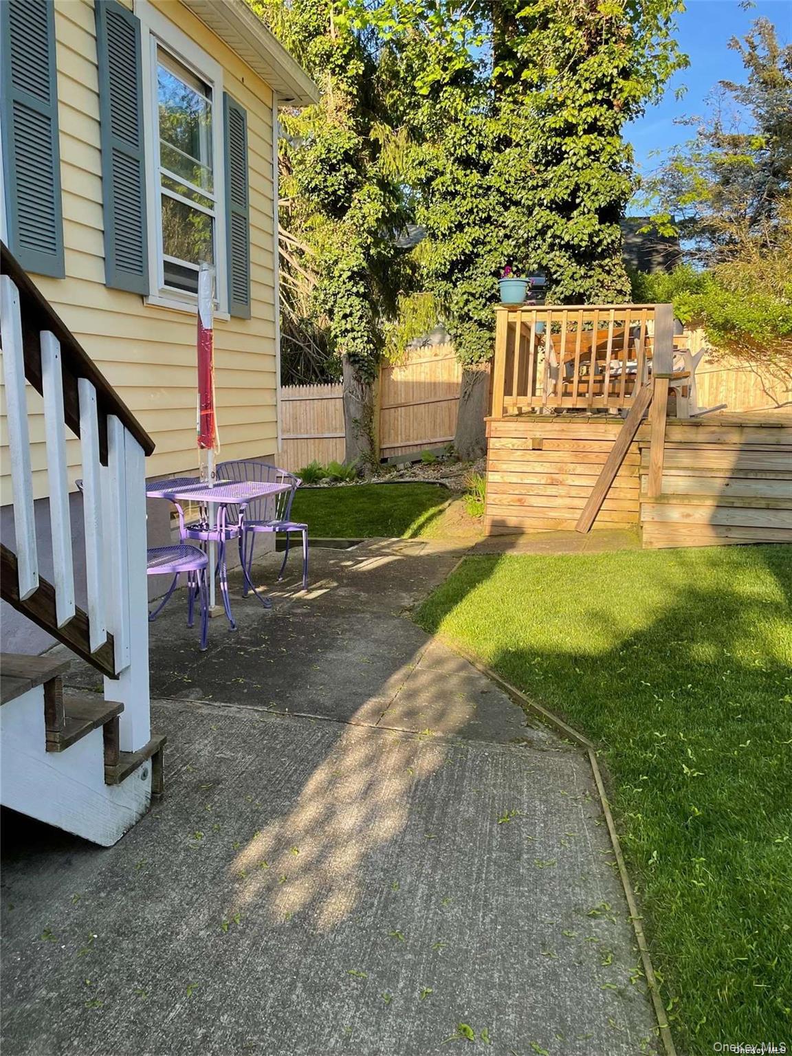 32 Neptune Road, Rocky Point, NY 11778