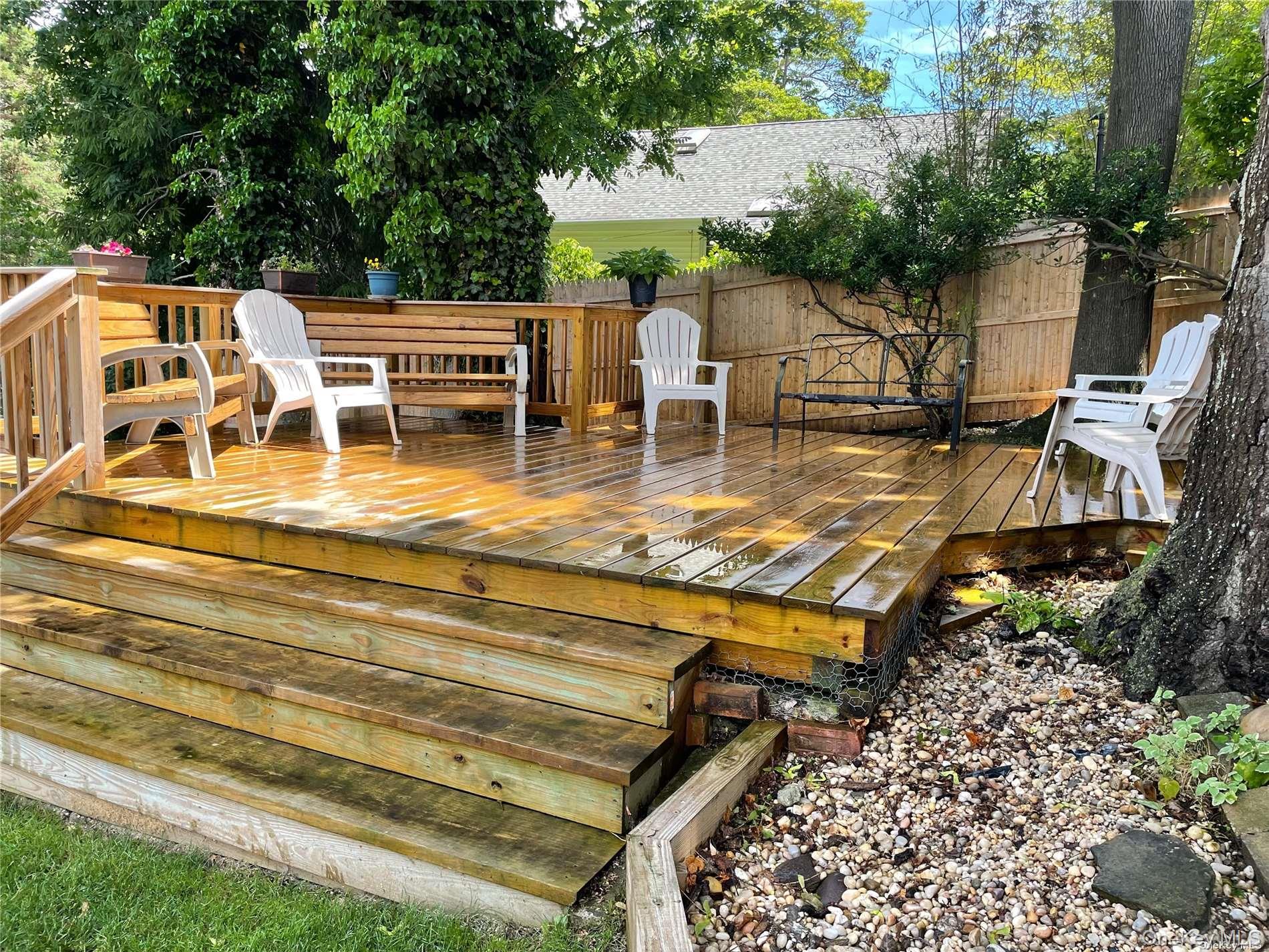 32 Neptune Road, Rocky Point, NY 11778