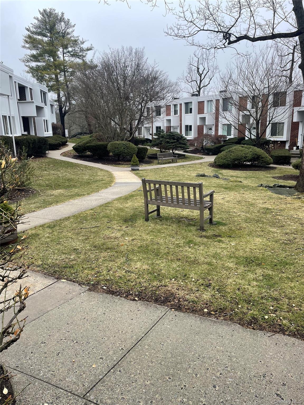 912 Colony Drive # 912, Hartsdale, NY 10530