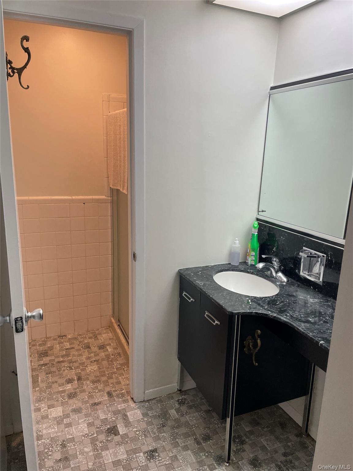 912 Colony Drive # 912, Hartsdale, NY 10530