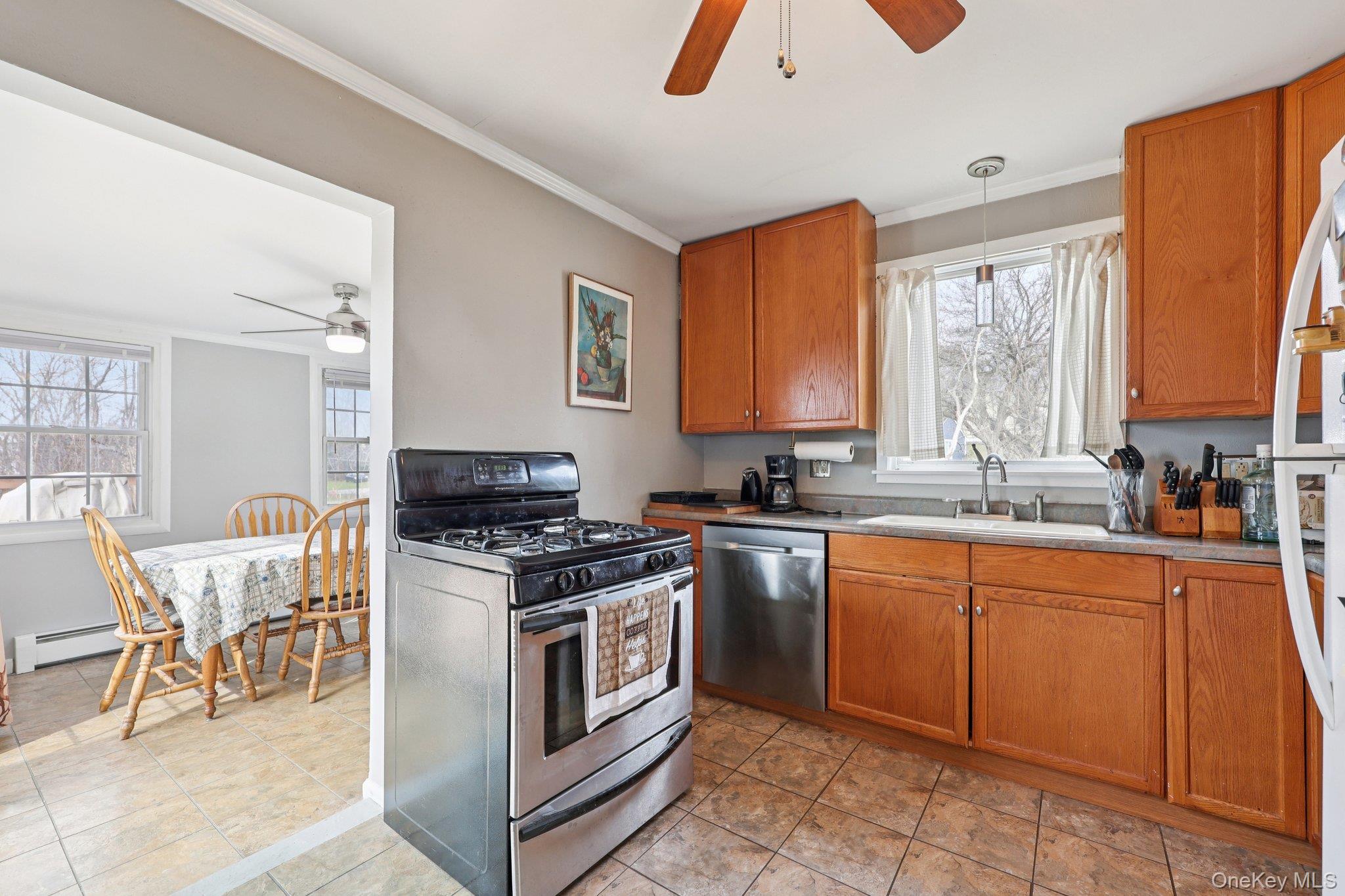 2 Moffatt Lane, Chester, NY 10918