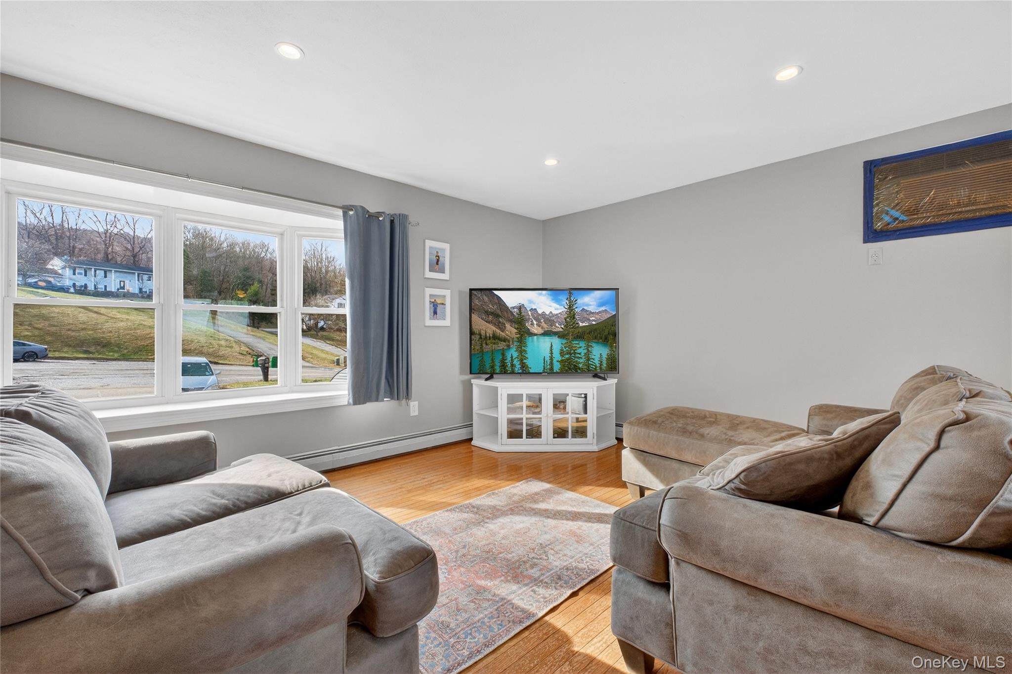 24 Sebastian Court, Hopewell Junction, NY 12533