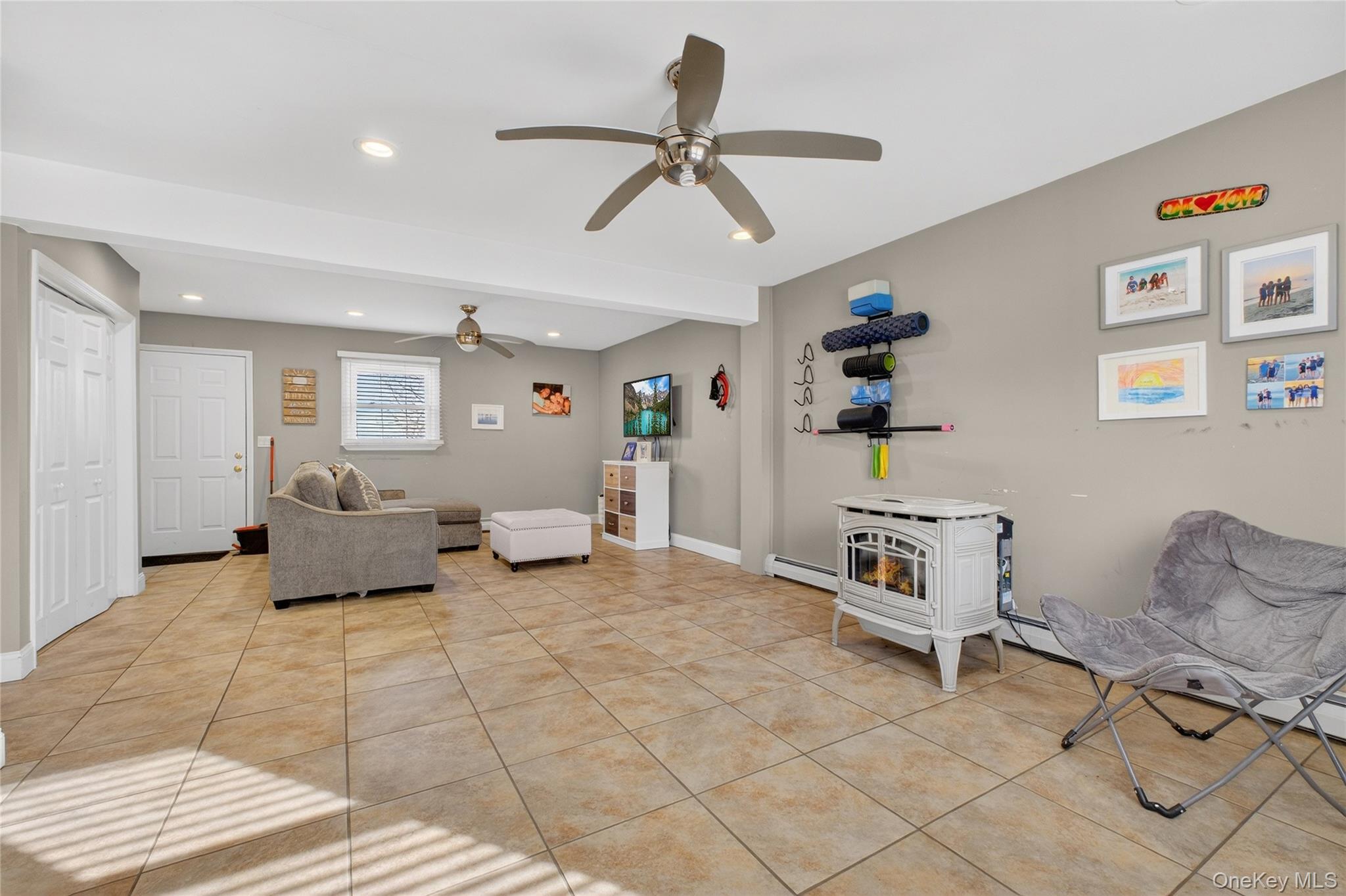 24 Sebastian Court, Hopewell Junction, NY 12533