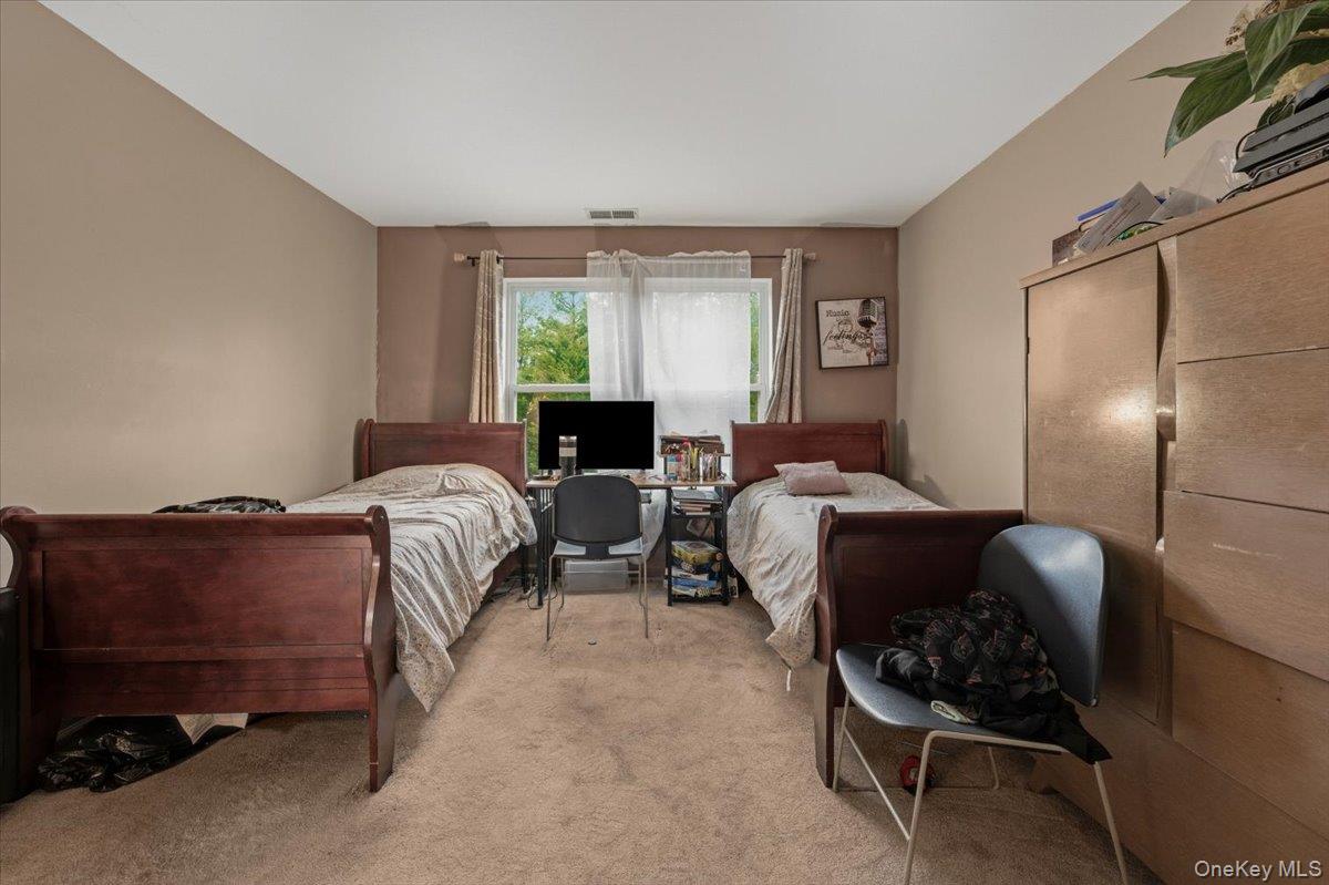 11 Island Trail, Mount Sinai, NY 11766