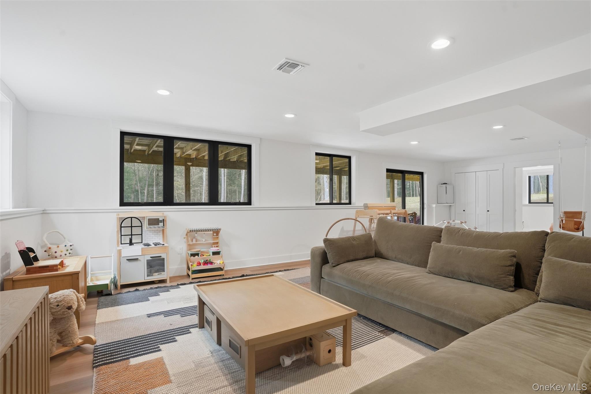 14 Tetta Lane, Olivebridge, NY 12461