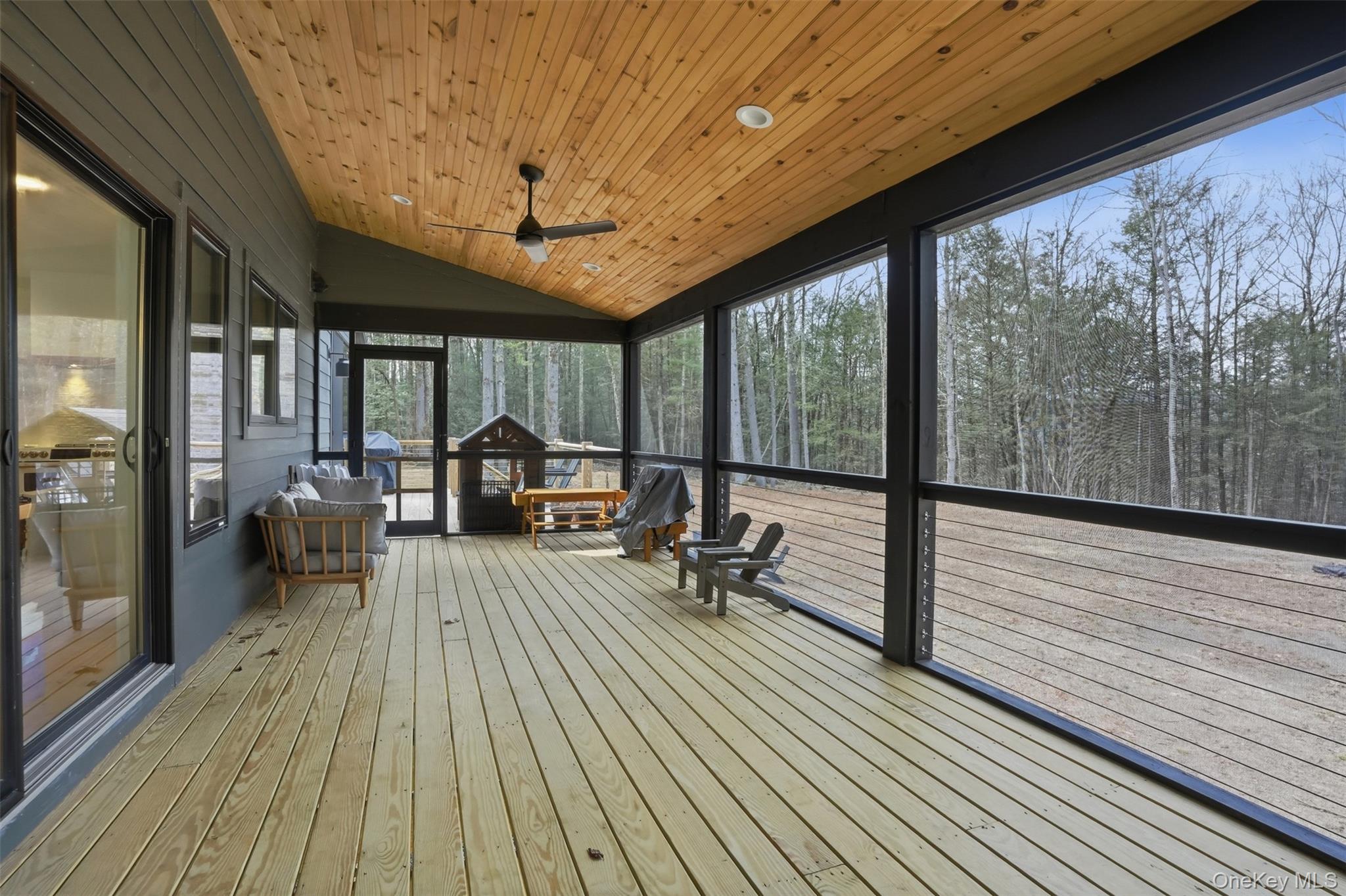 14 Tetta Lane, Olivebridge, NY 12461