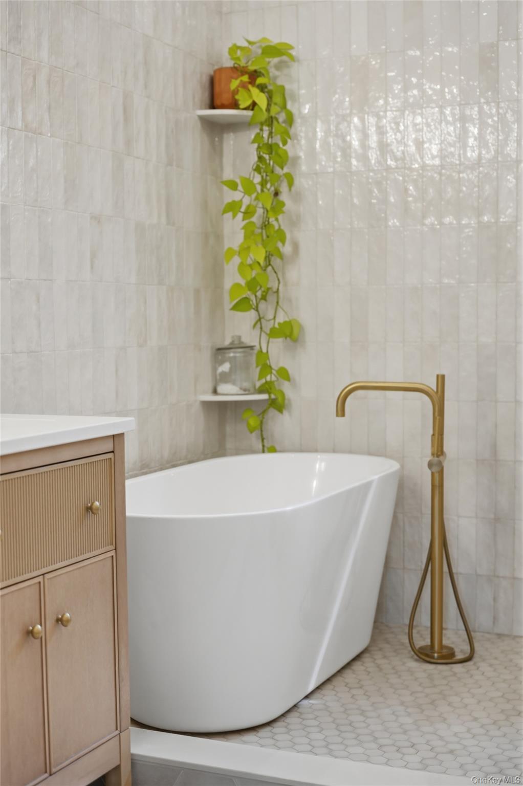 14 Tetta Lane, Olivebridge, NY 12461