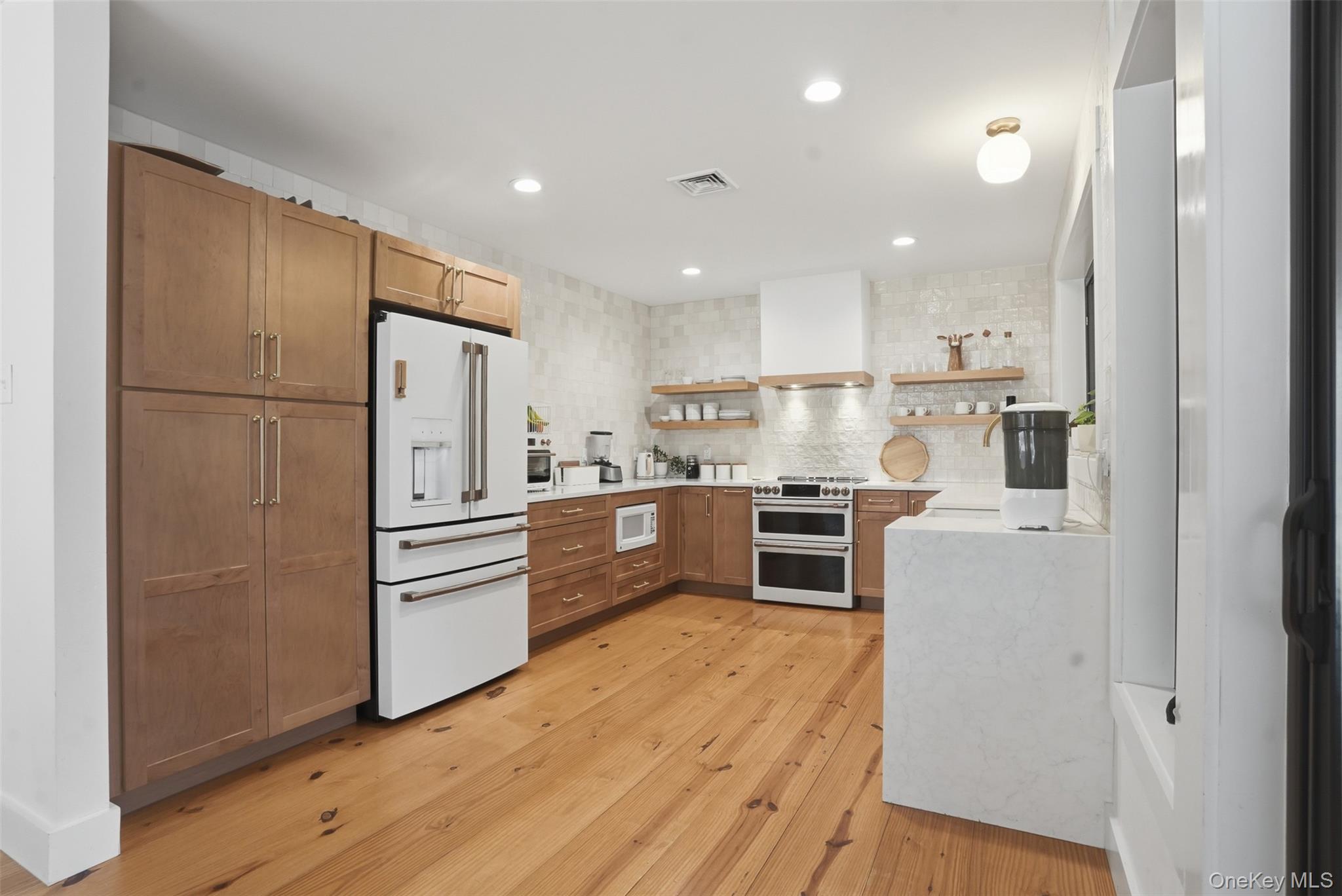 14 Tetta Lane, Olivebridge, NY 12461