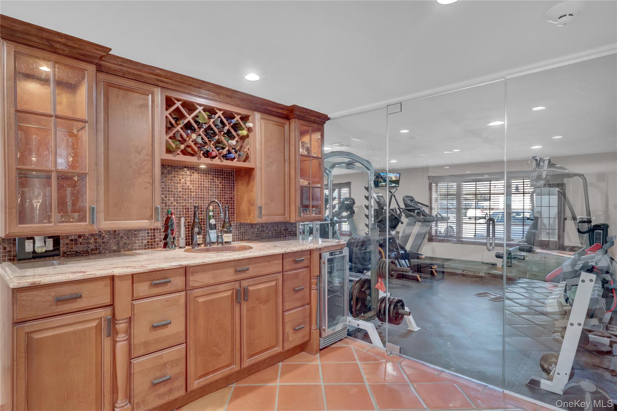 646 Kildare Crescent, Seaford, NY 11783