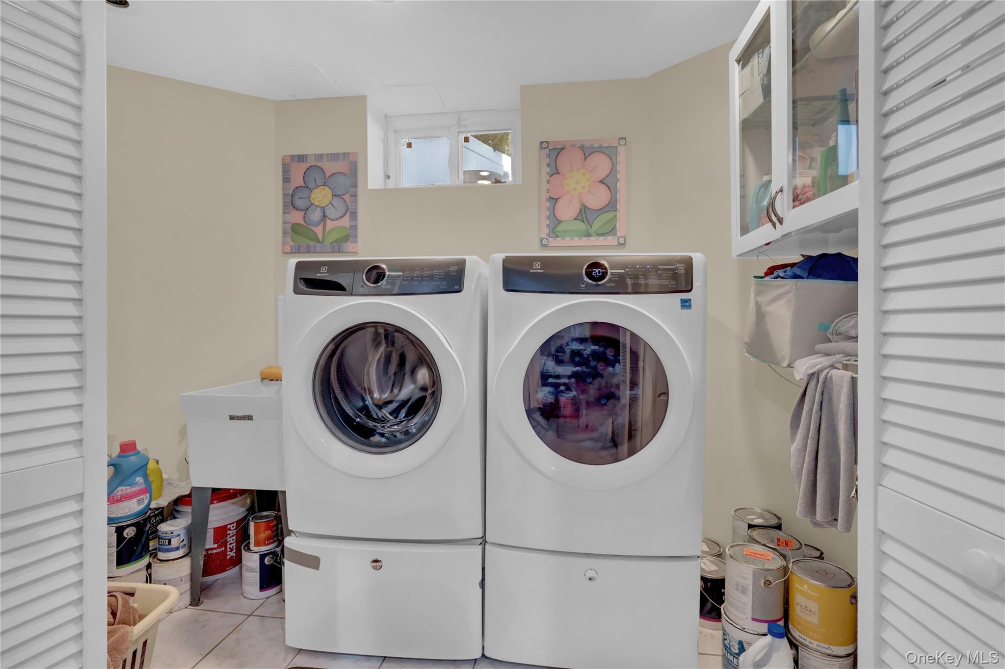 646 Kildare Crescent, Seaford, NY 11783