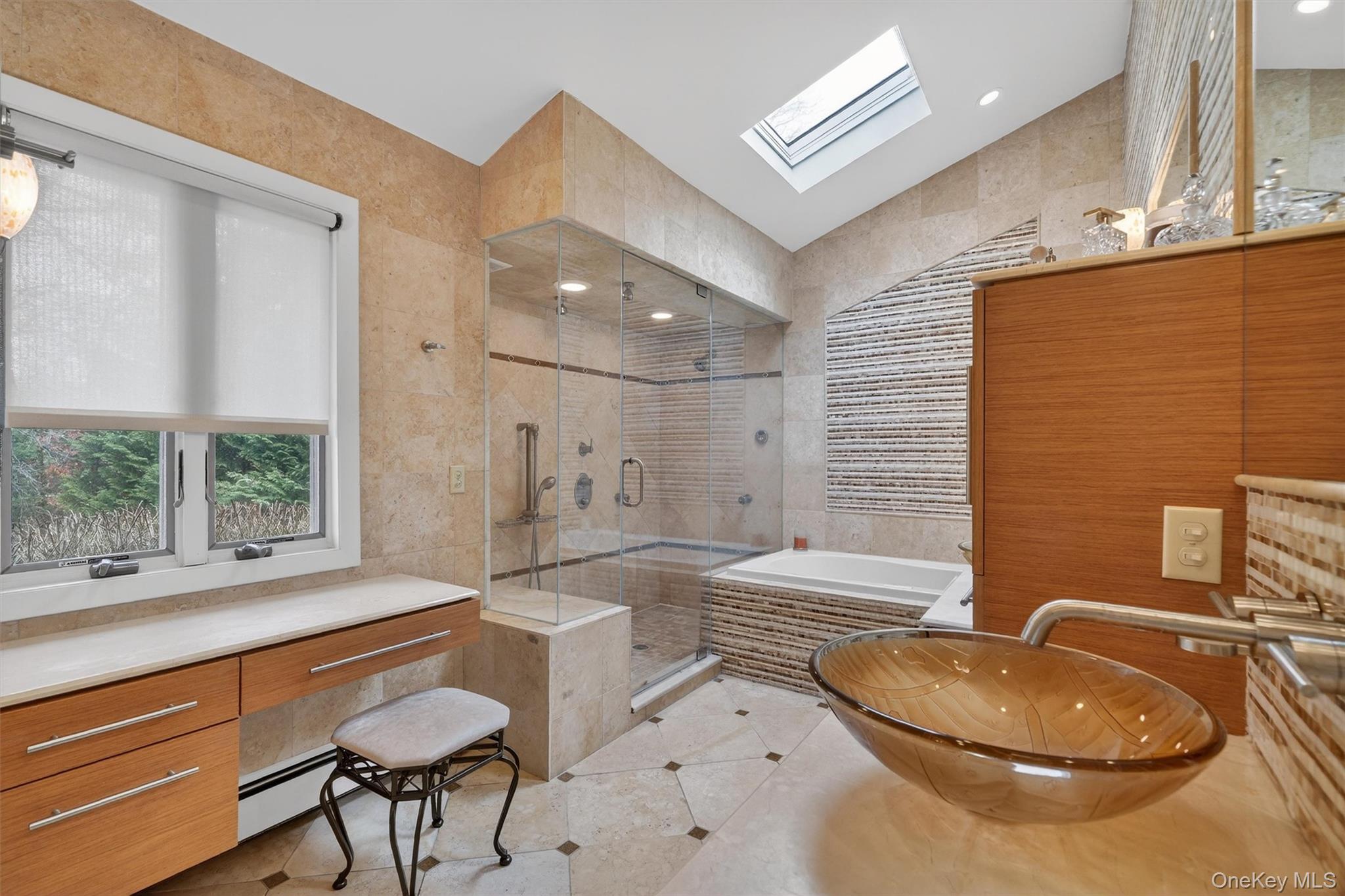 8 Augusta Court, New City, NY 10956