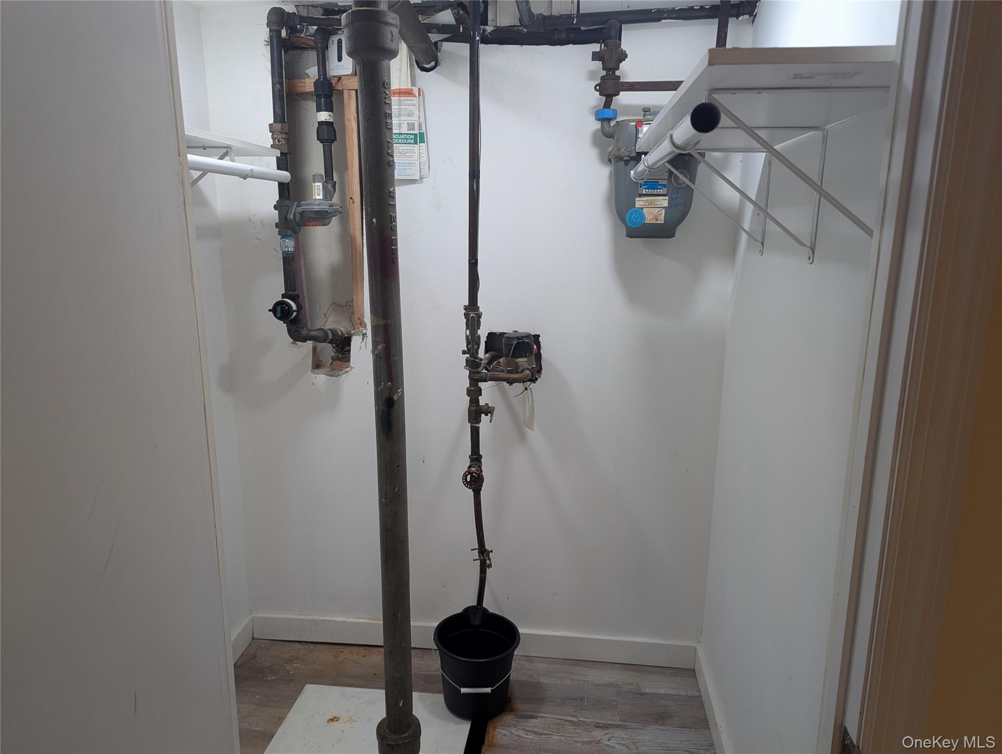 13710 64th Road, Flushing, NY 11367