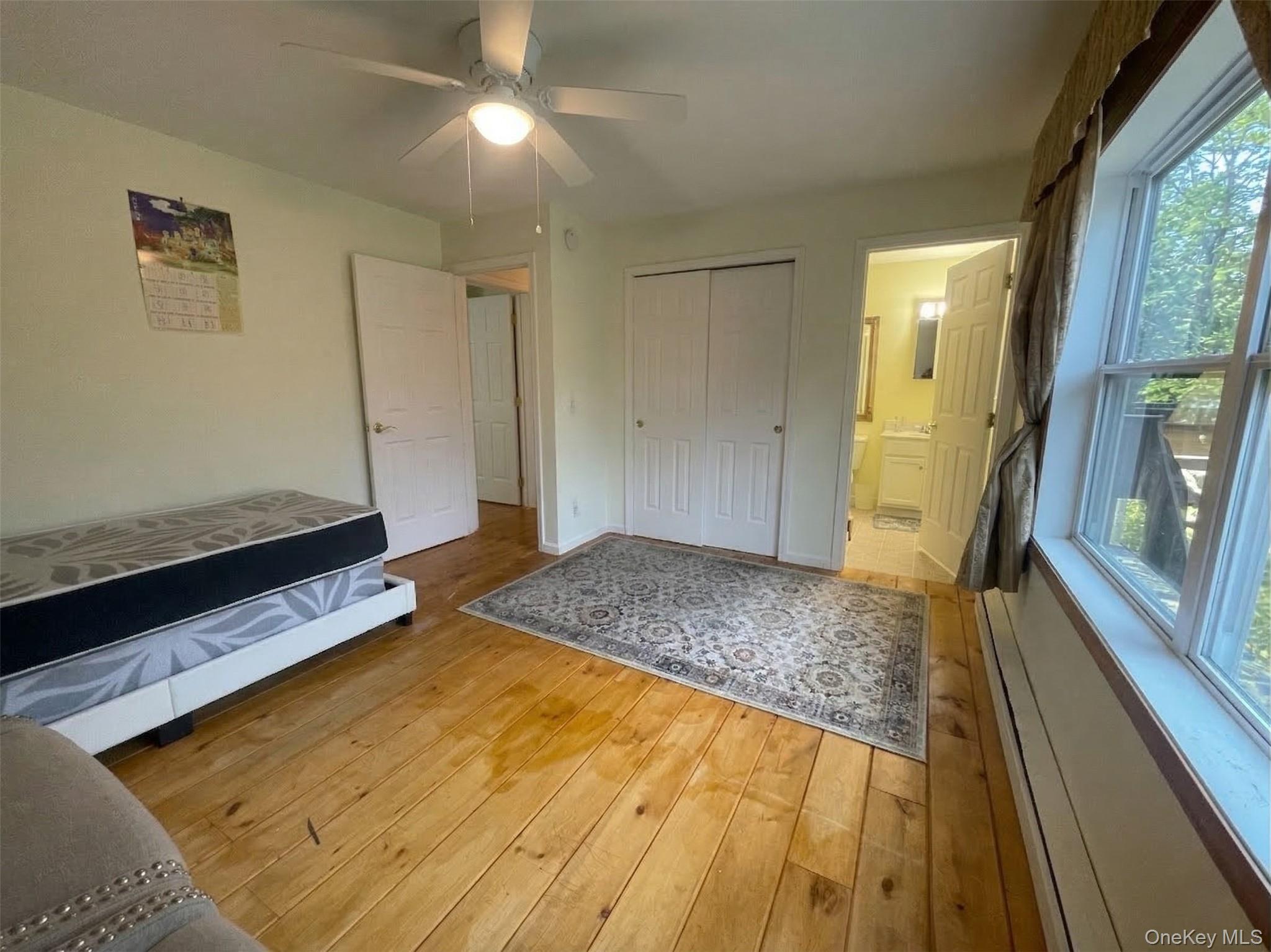 1038 Us Route 209, Cuddebackville, NY 12729