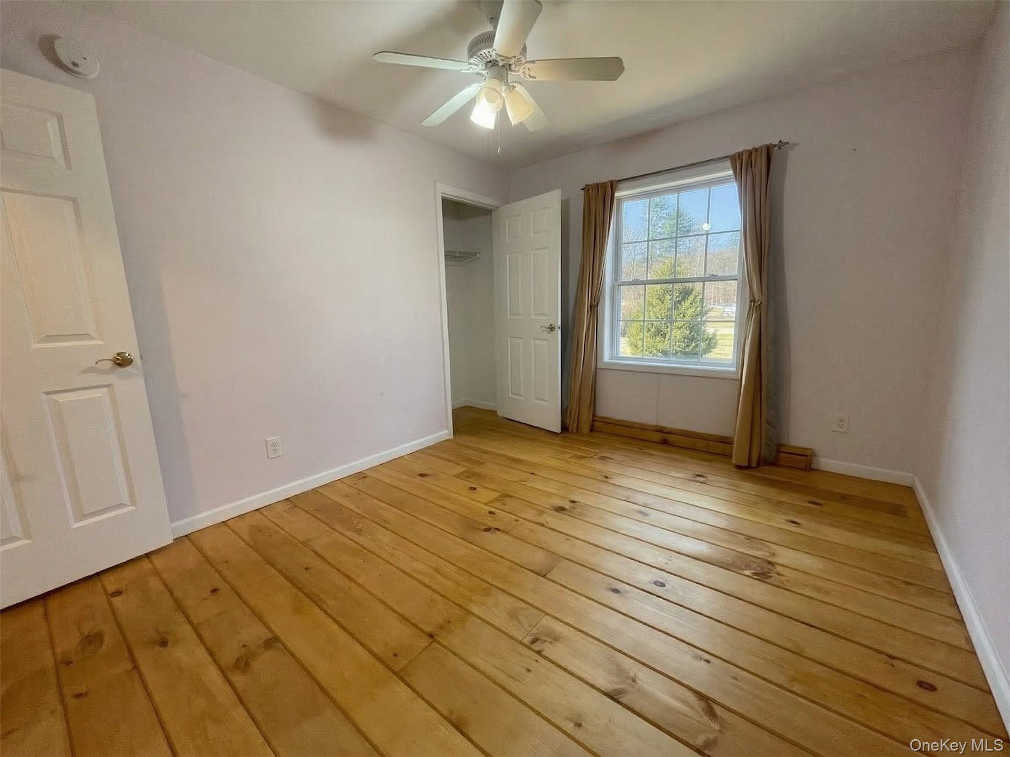 1038 Us Route 209, Cuddebackville, NY 12729