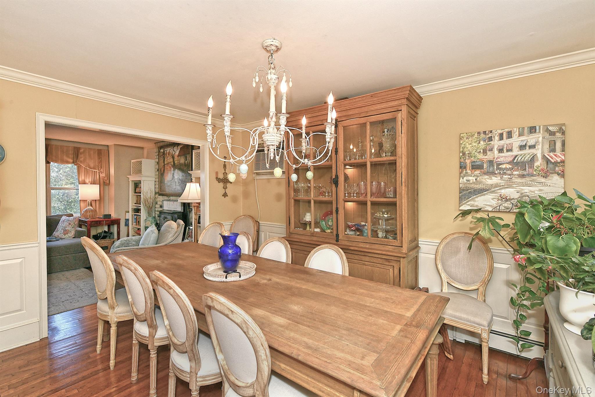 90 E 25th Street, Huntington Station, NY 11746