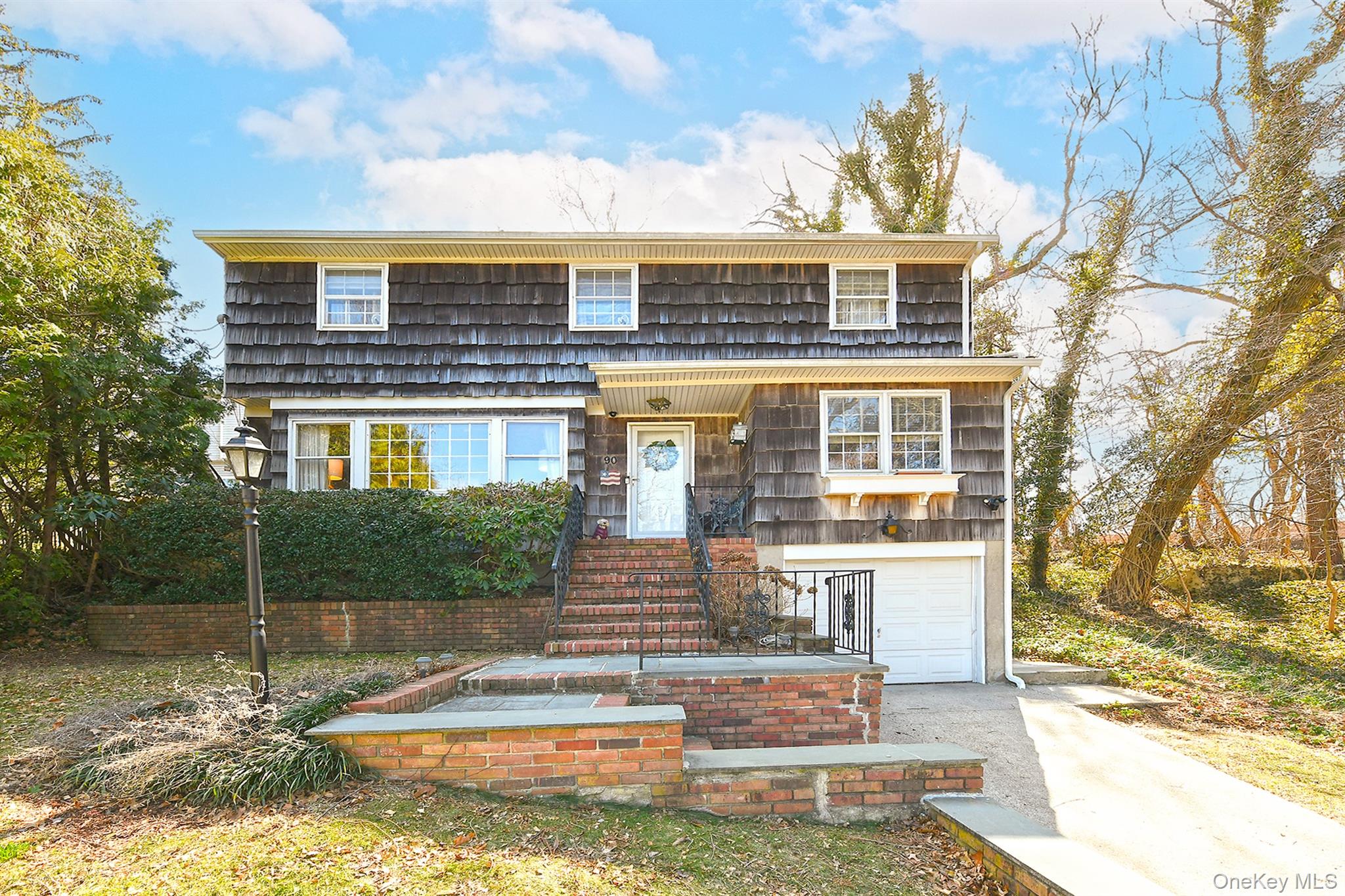 90 E 25th Street, Huntington Station, NY 11746