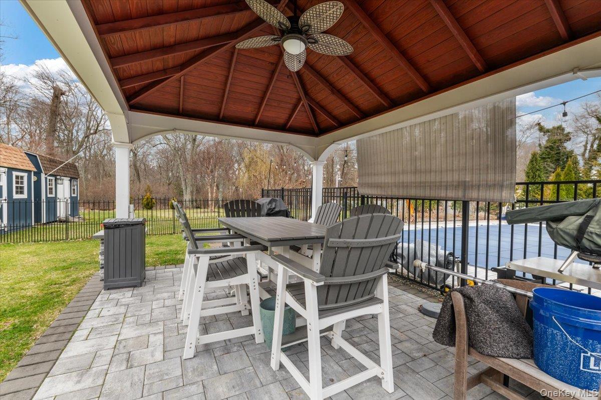 32 Branch Drive, Smithtown, NY 11787