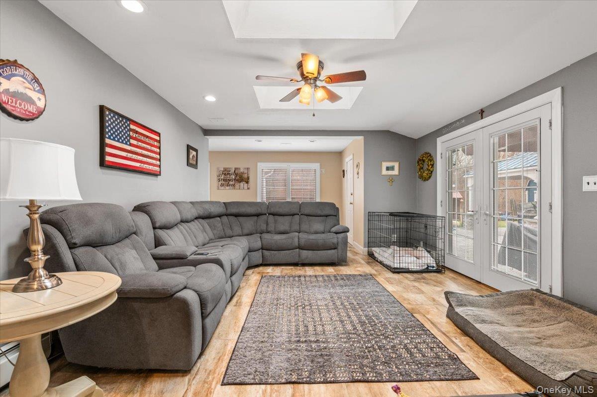 32 Branch Drive, Smithtown, NY 11787