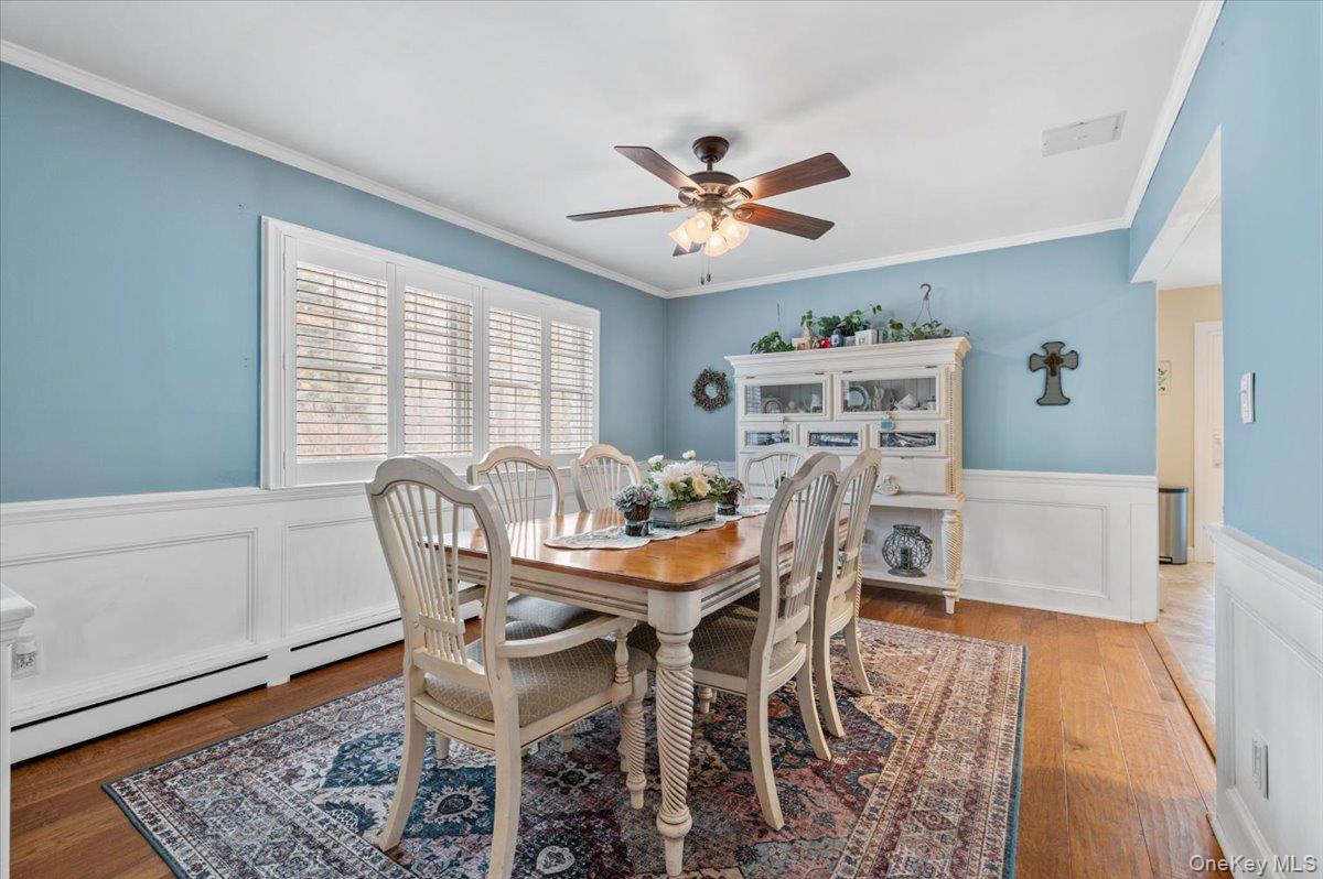 32 Branch Drive, Smithtown, NY 11787