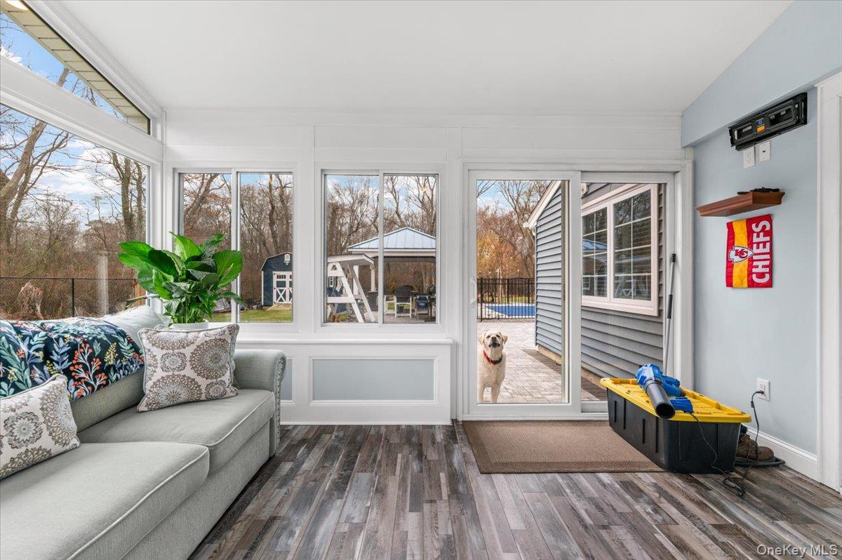 32 Branch Drive, Smithtown, NY 11787