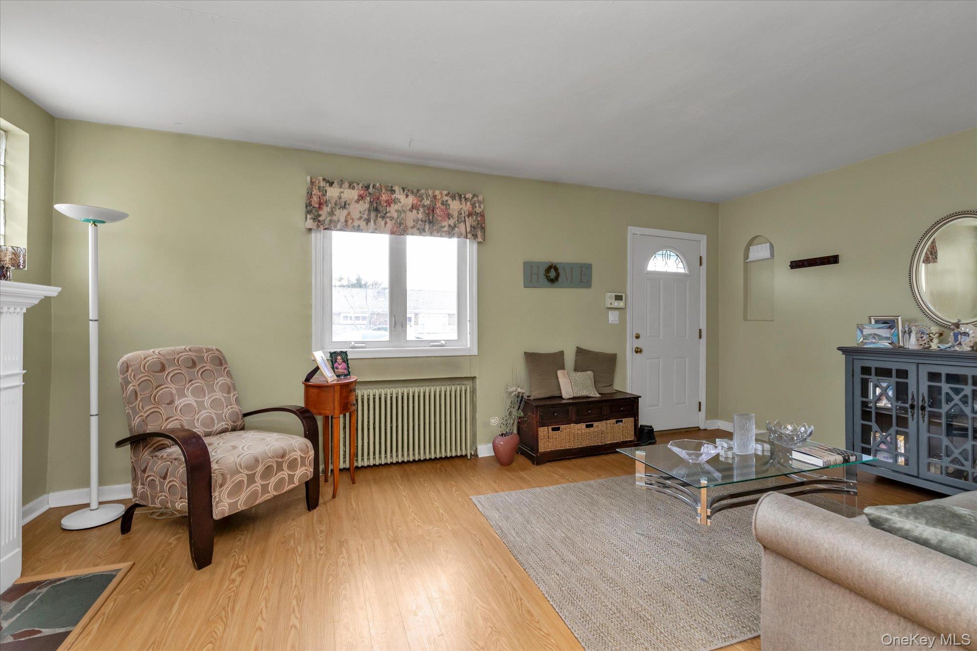 87 Powell Avenue, Merrick, NY 11566