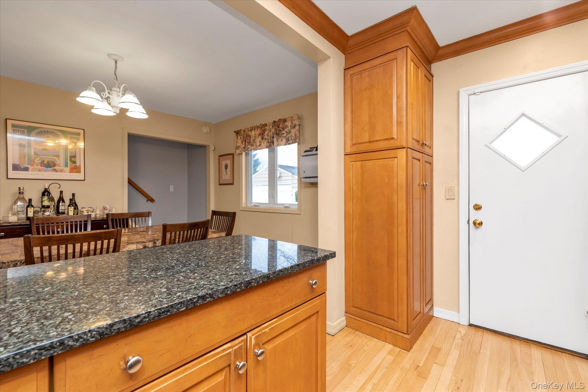 87 Powell Avenue, Merrick, NY 11566