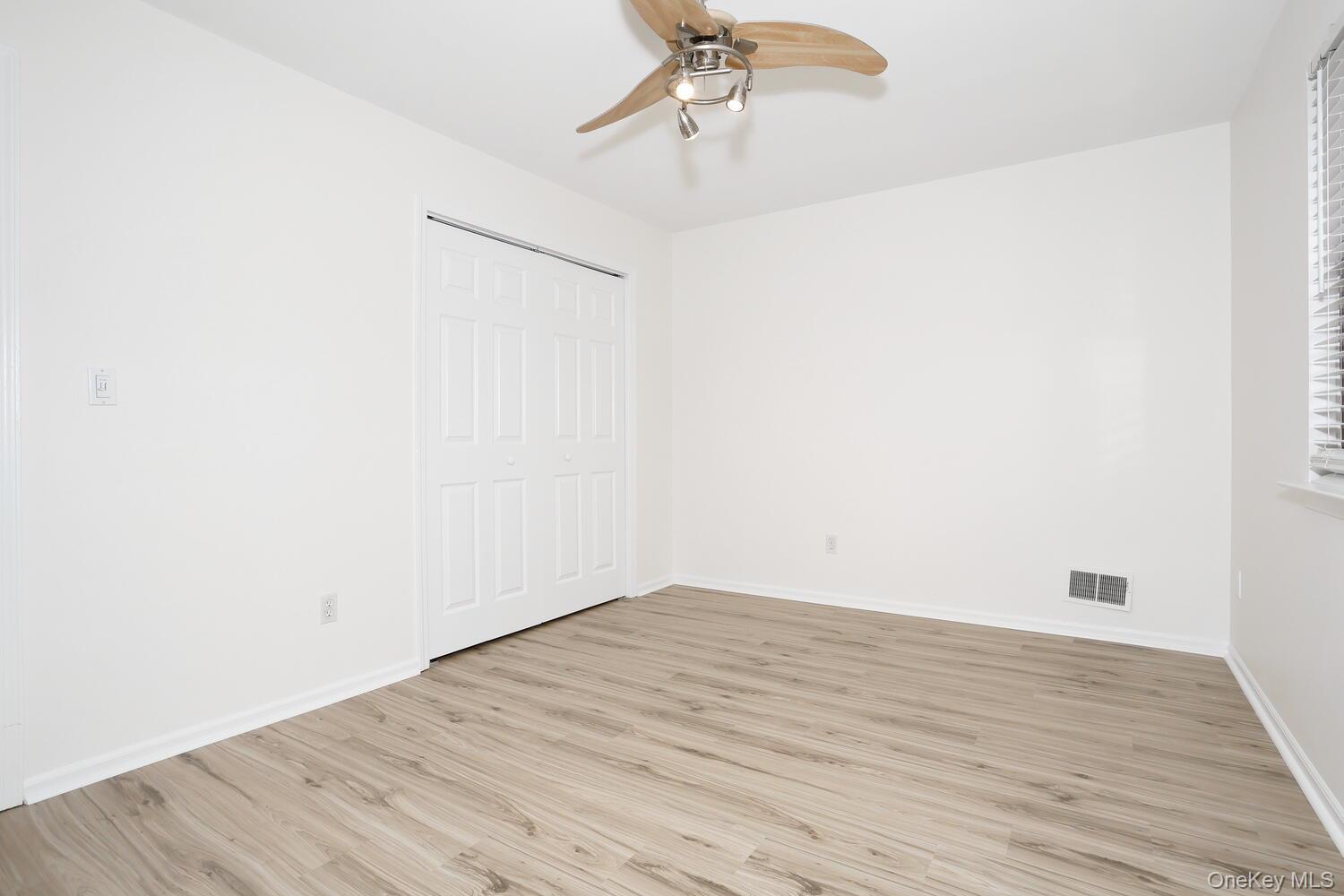 26 Milford Lane # F, Suffern, NY 10901