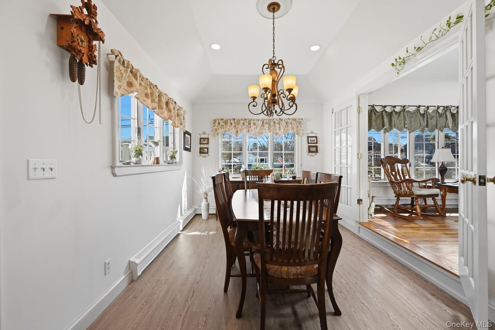 628 Peter Paul Drive, West Islip, NY 11795