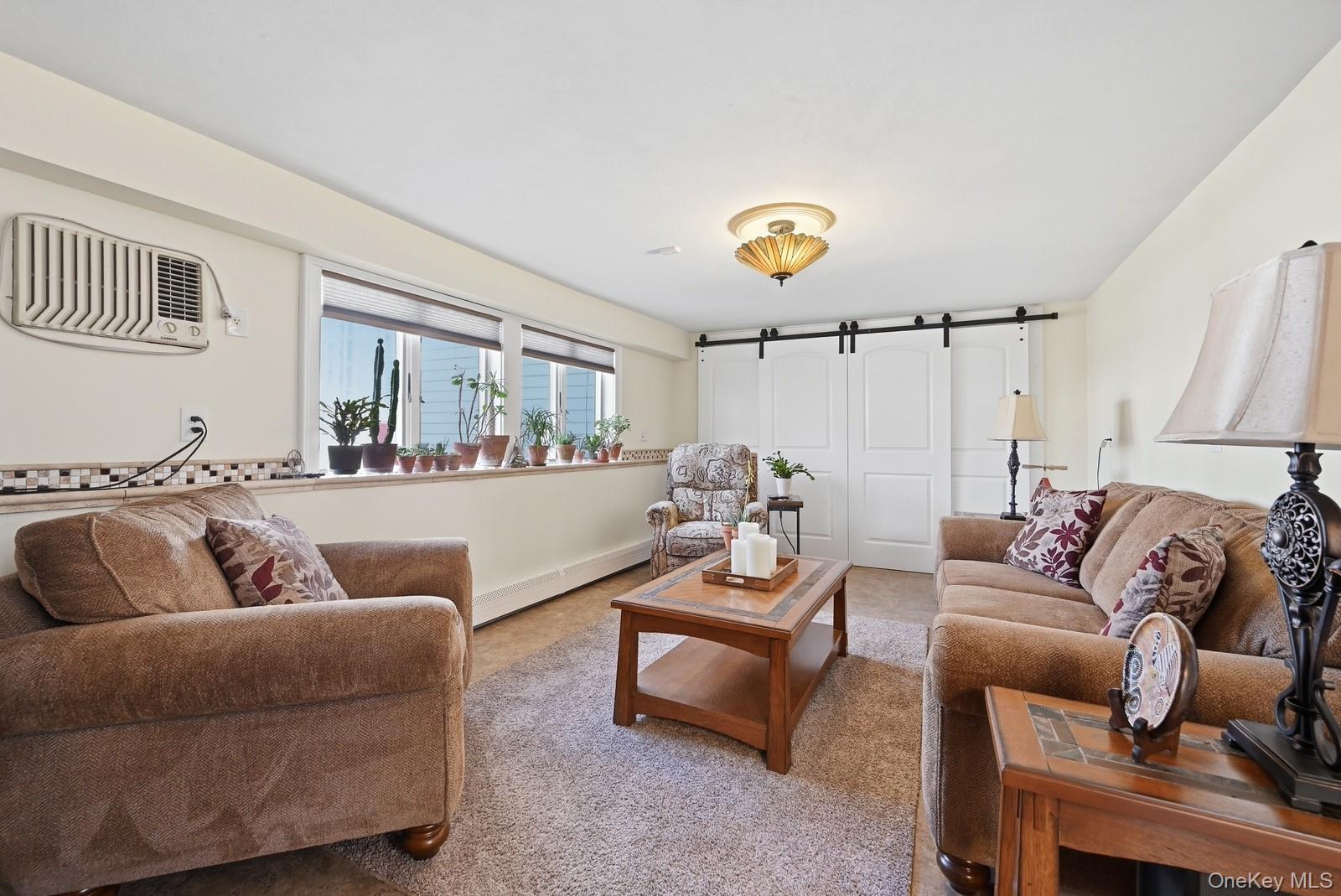 628 Peter Paul Drive, West Islip, NY 11795